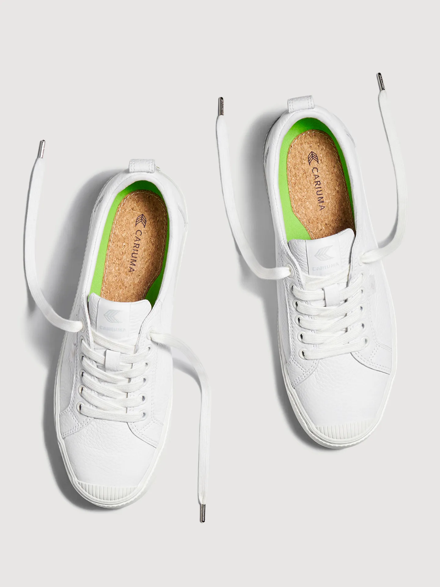 Oca Low - White Premium Leather sold by Carbon38 product image thumbnail 2
