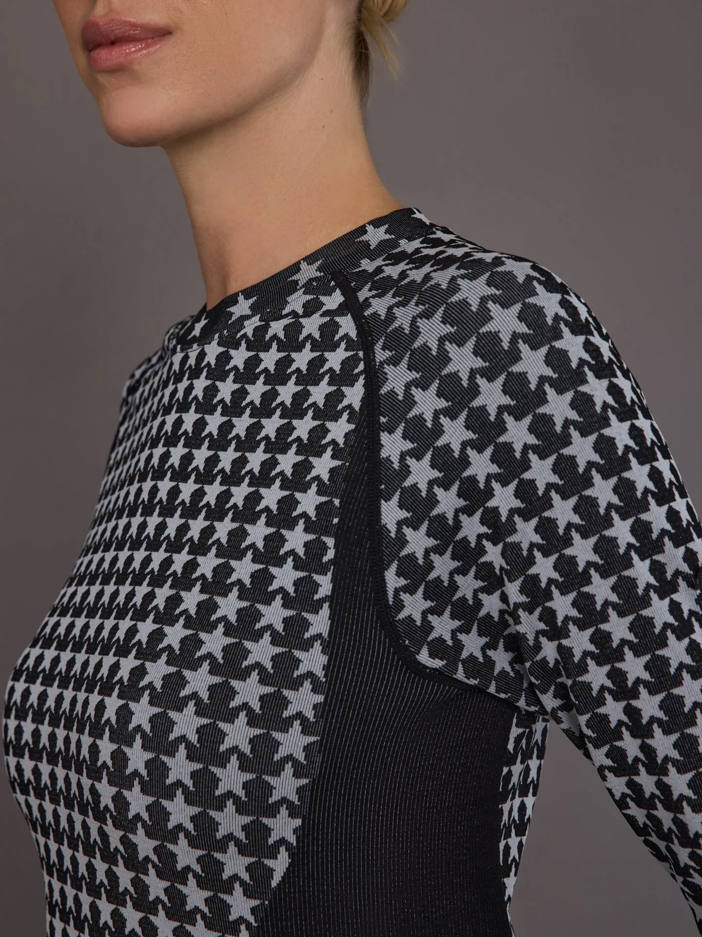 Starlet Baselayer Long Sleeve - Black/White Star sold by Carbon38 product image thumbnail 5