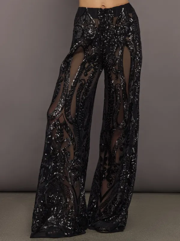 Boyfriend Elephant Sweatpant - Black sold by Carbon38