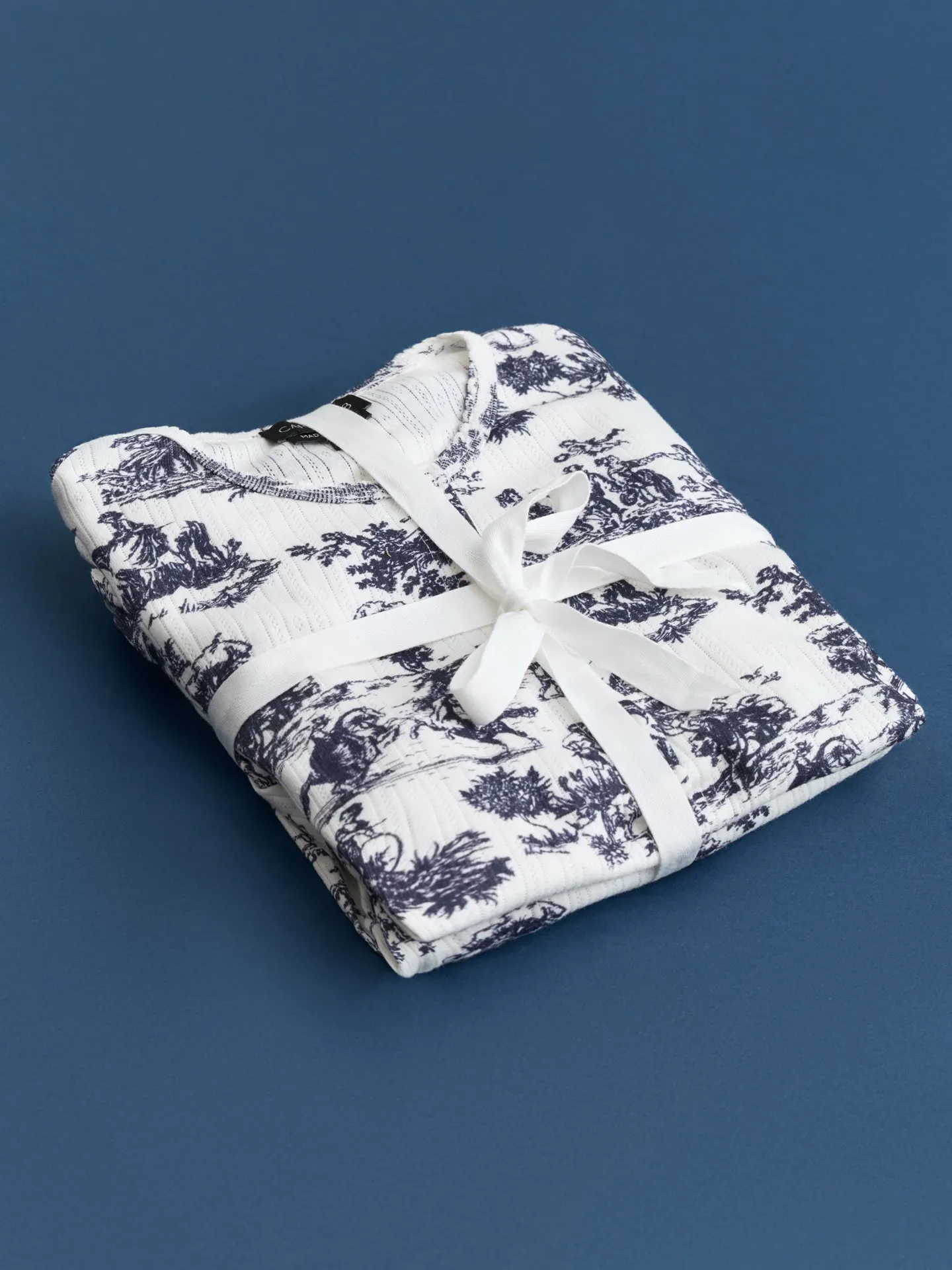 Toile Sleep Set - Navy Toile sold by Carbon38 product image thumbnail 2