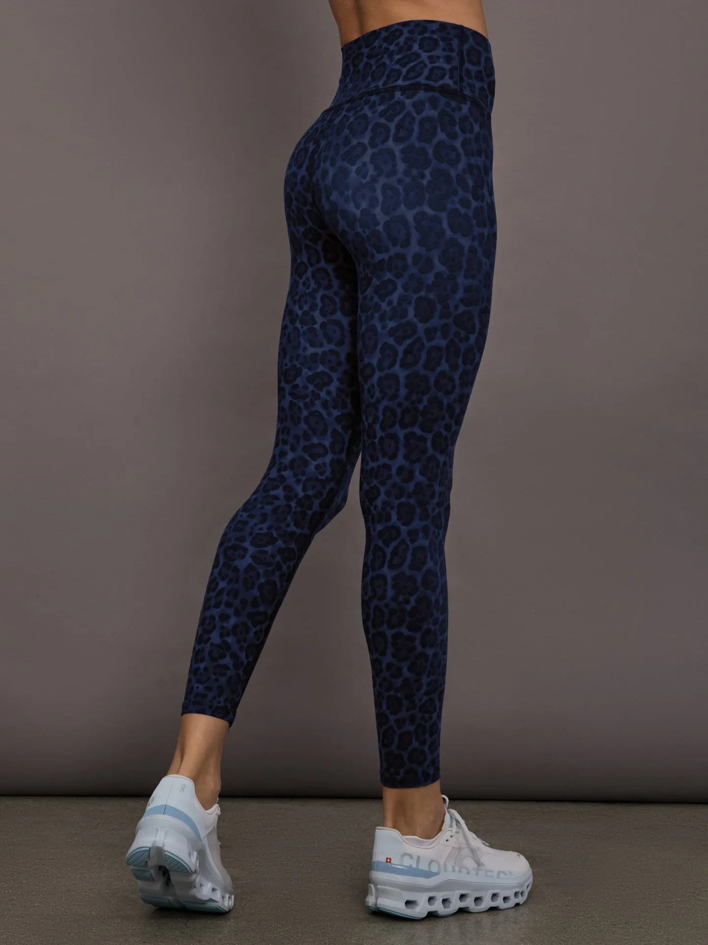 High Rise Legging in Melt - Navy Leopard sold by Carbon38 product image thumbnail 4