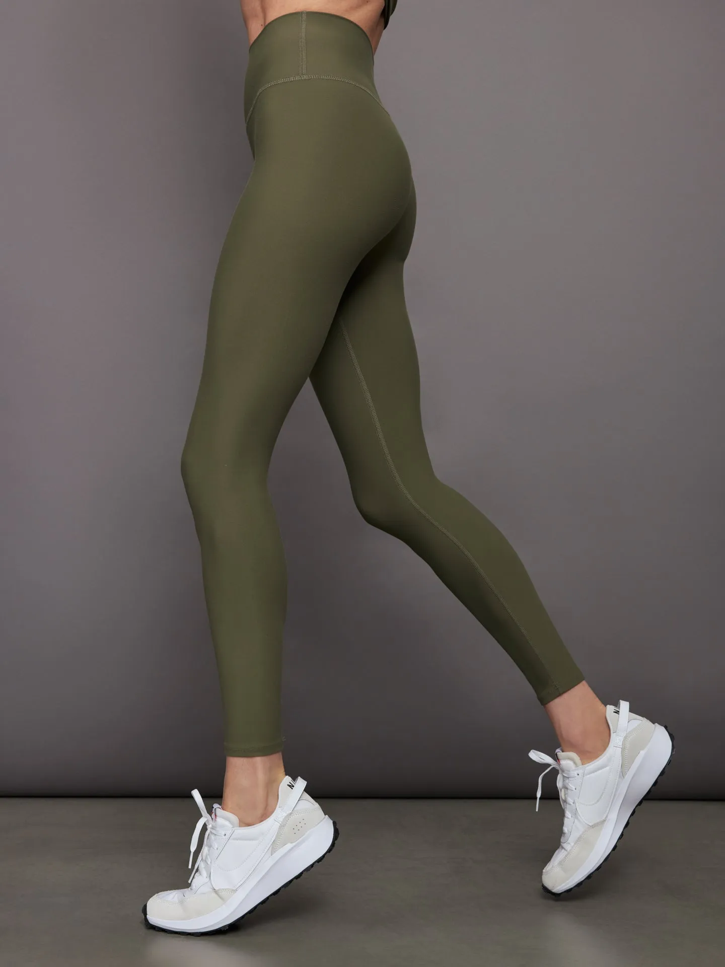 High Rise Legging in Melt - Olive sold by Carbon38 product image thumbnail 3