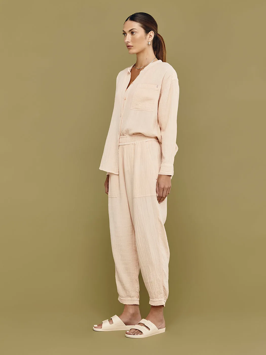 Easy Pocket Pant - Blush sold by Carbon38 product image thumbnail 4