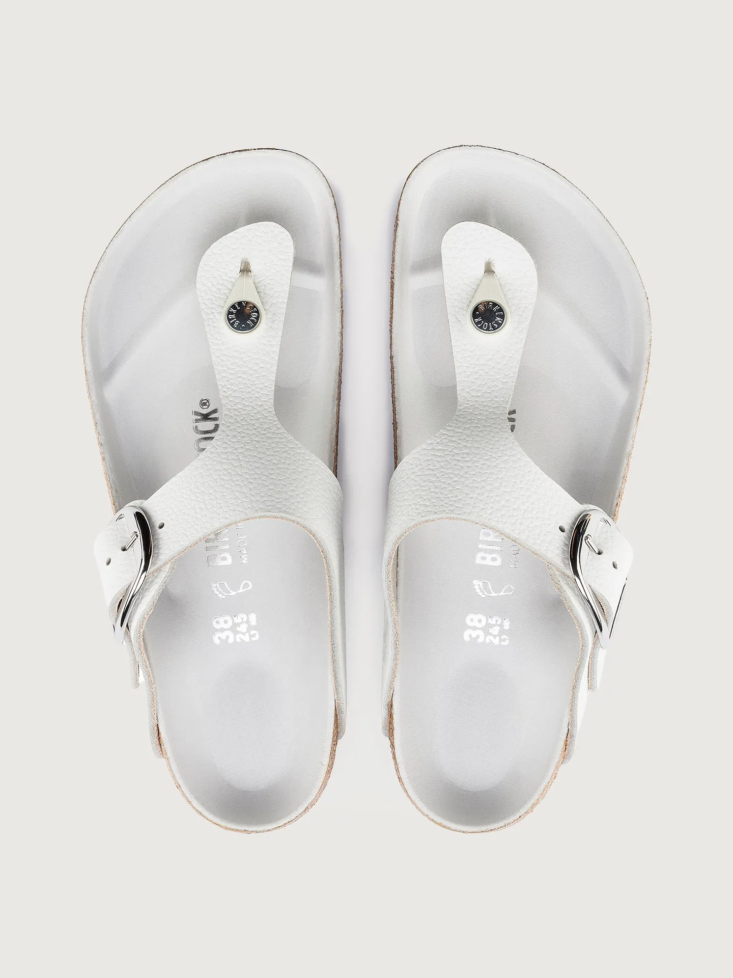 Gizeh Big Buckle - White sold by Carbon38 product image thumbnail 2