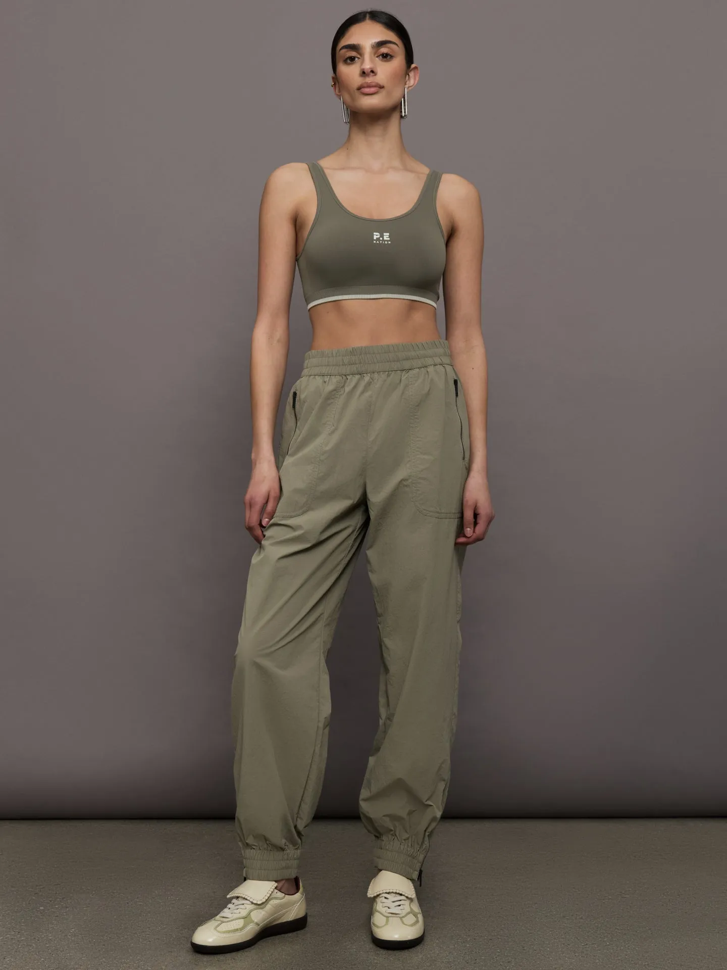 Restore Seamless Scoop Bra - Khaki Brown sold by Carbon38