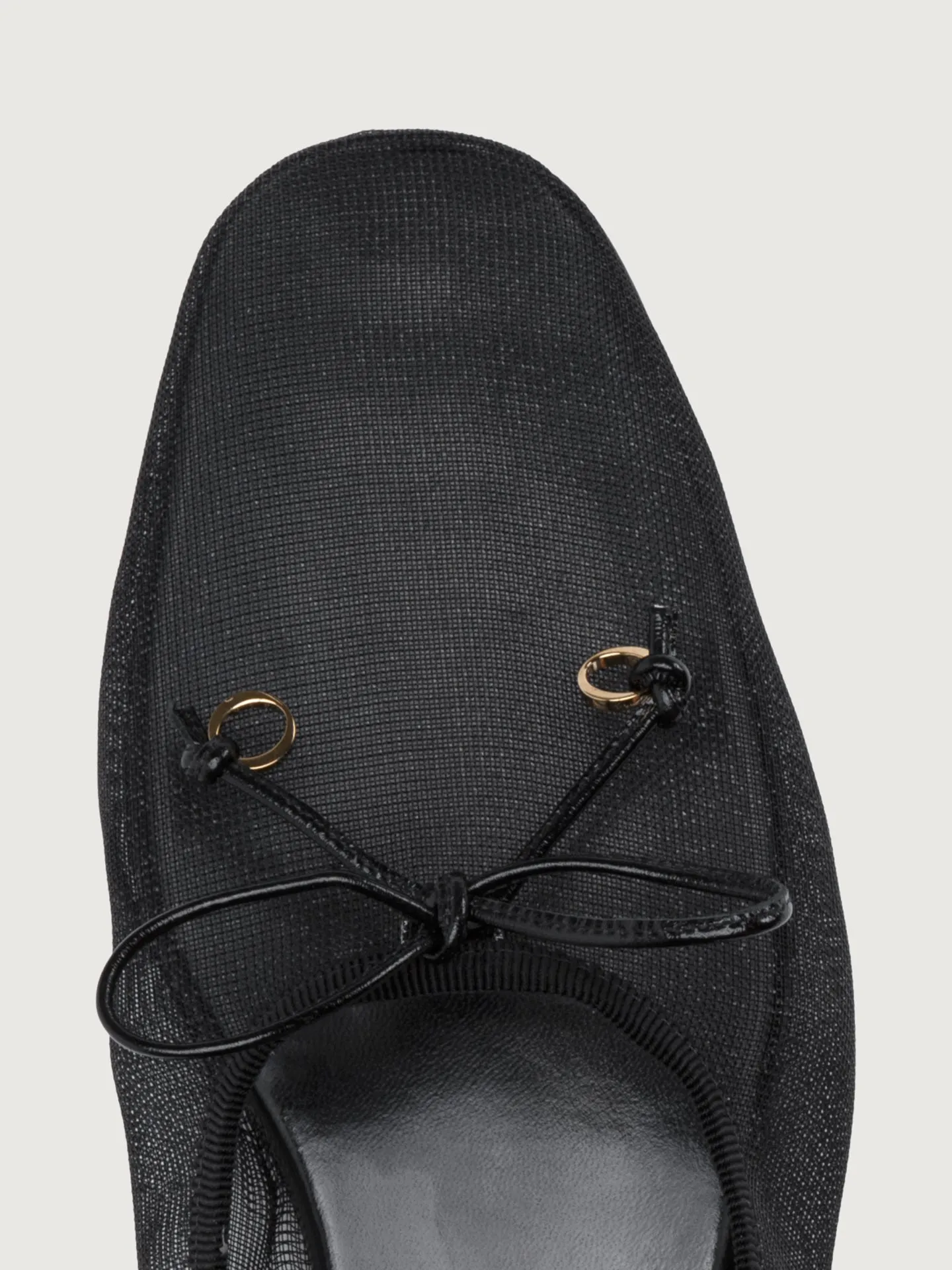 Louise - Black sold by Carbon38 product image thumbnail 2