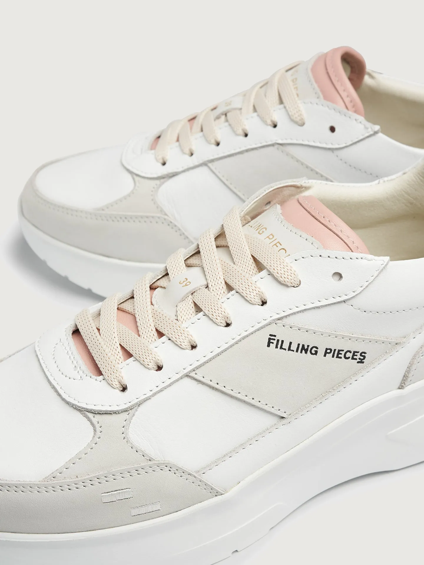 Jet Runner - White/Grey sold by Carbon38 product image thumbnail 4