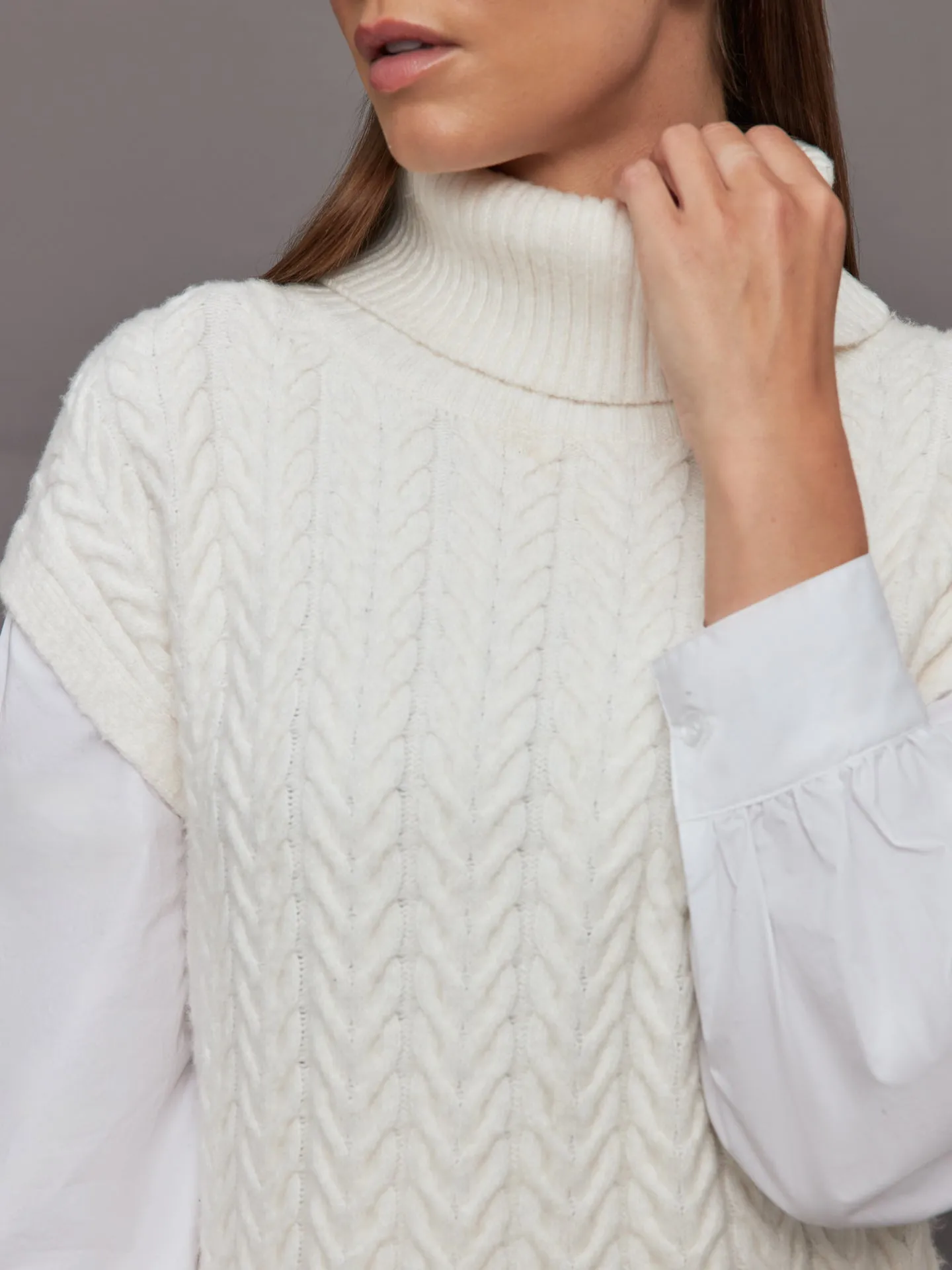 Sofia Twofer Cable Vest Tunic - Sea Salt sold by Carbon38 product image thumbnail 5