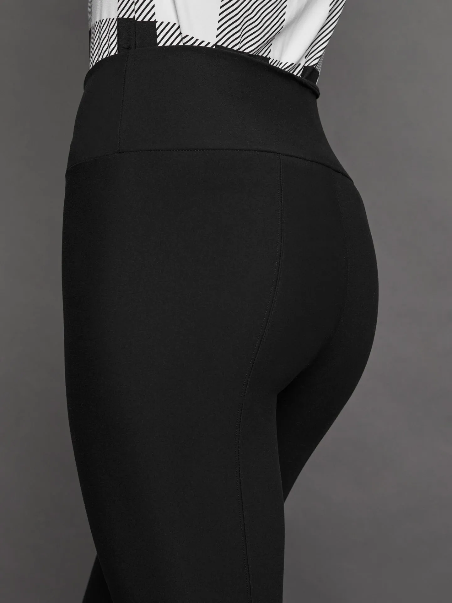 Stirrup Legging in Melt - BLACK sold by Carbon38 product image thumbnail 5