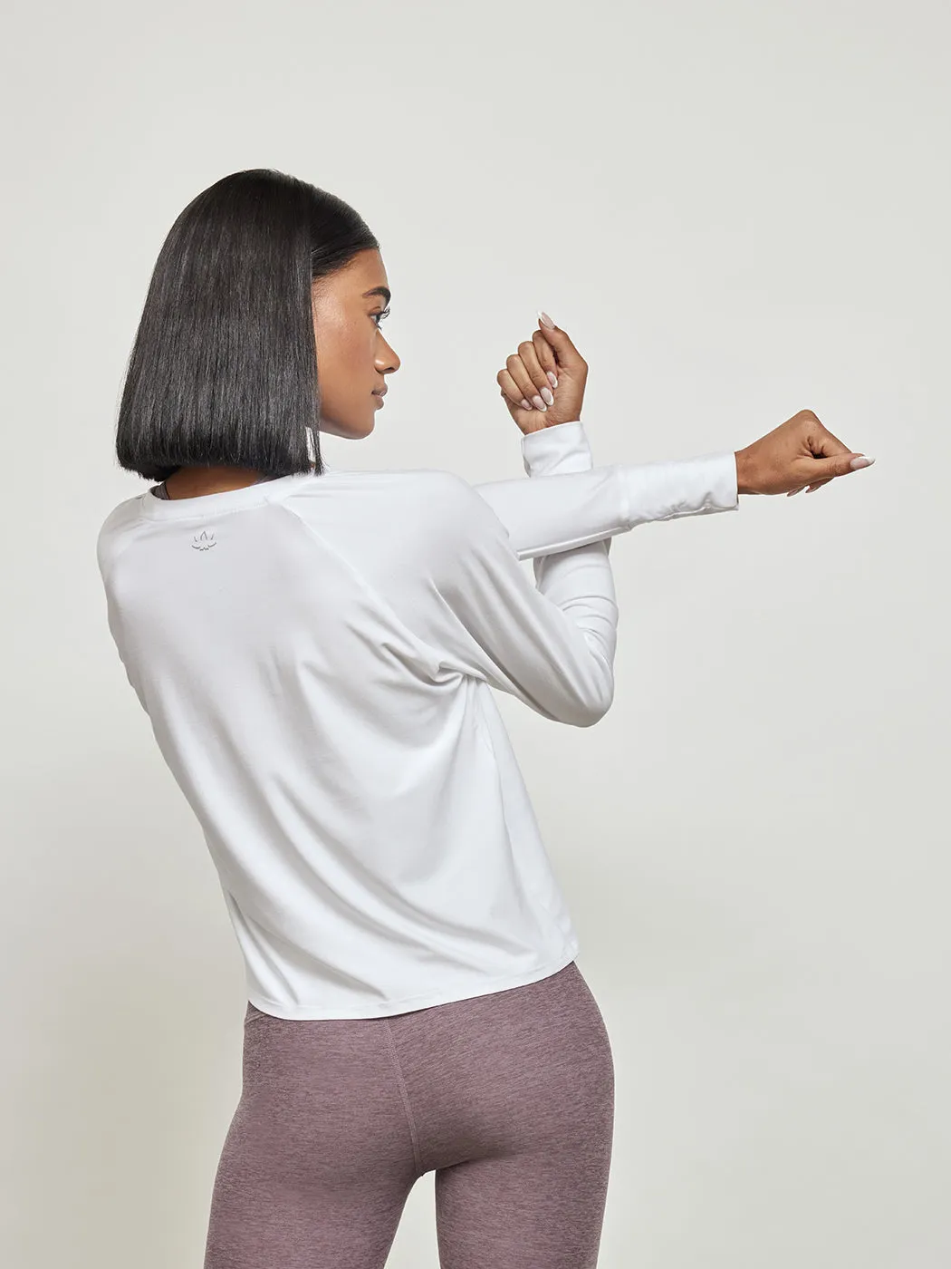 Featherweight Daydreamer Pullover - Cloud White sold by Carbon38 product image thumbnail 5