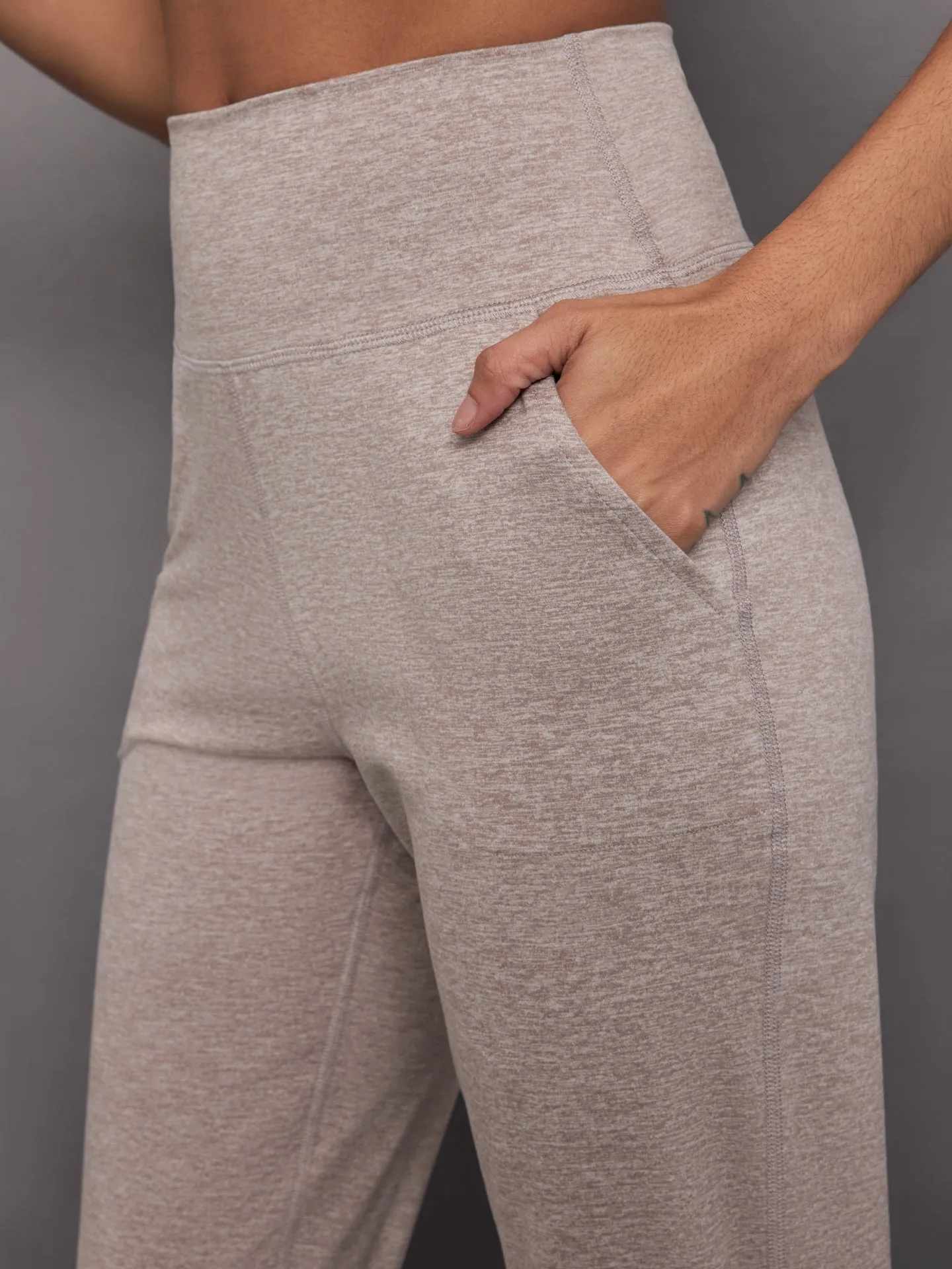 Jogger in Heather Melt - Oatmeal Heather sold by Carbon38 product image thumbnail 5