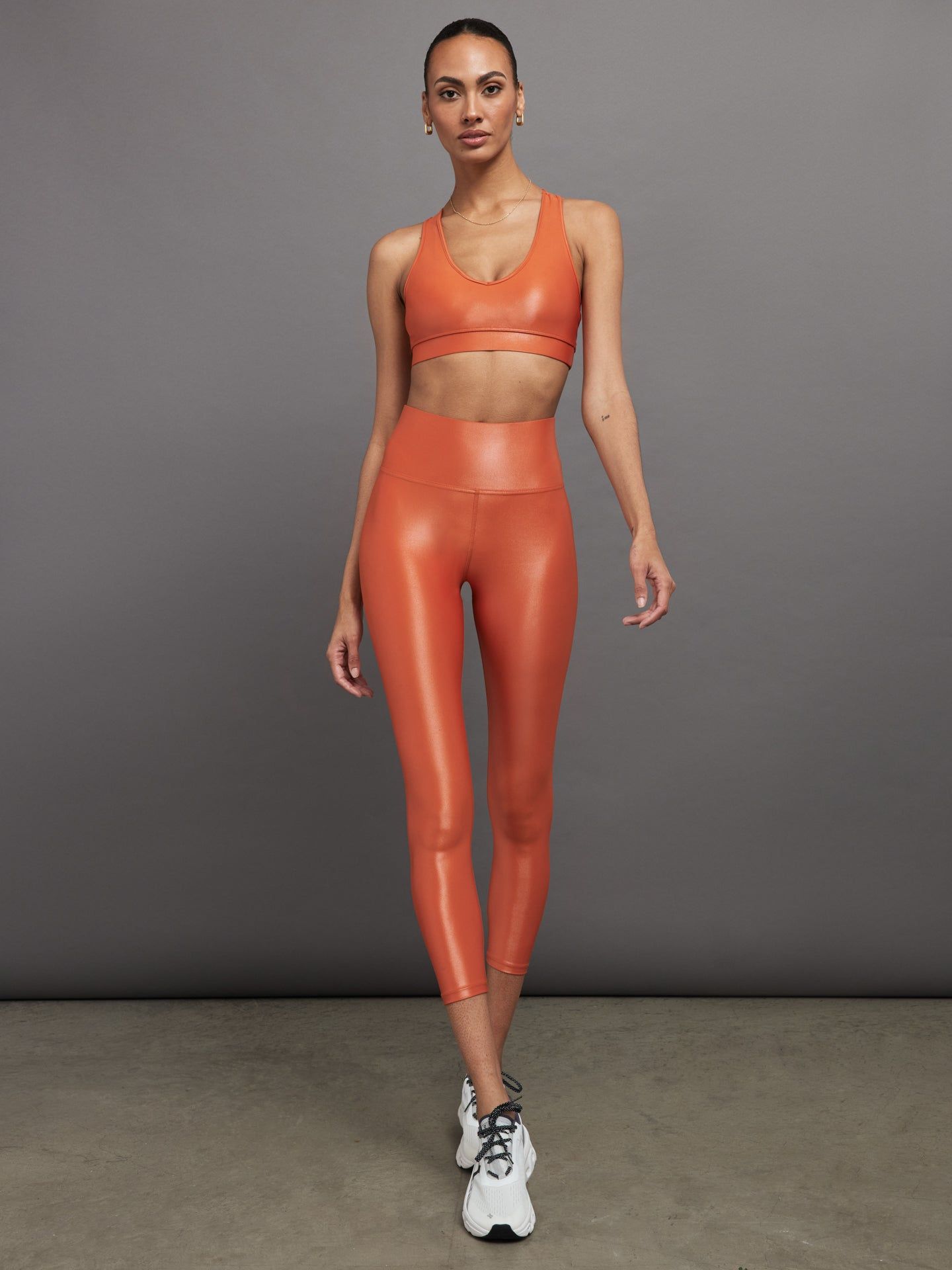 ACTION BRA 2.0 + HIGH RISE 7/8 TAKARA LEGGING BUNDLE sold by Carbon38 product image thumbnail 2