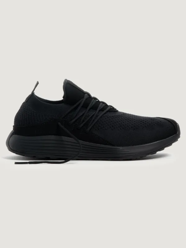 Trainer AD1 - Carbon Black sold by Carbon38