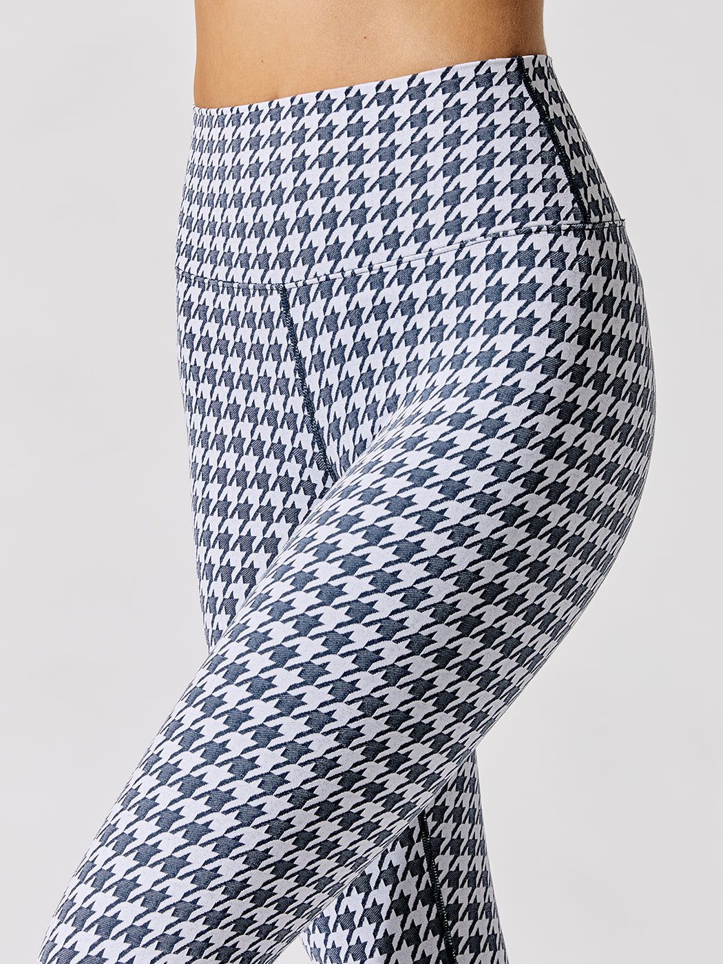 Houndstooth Jacquard 7/8 Legging - French Nayy-White sold by Carbon38 product image thumbnail 5