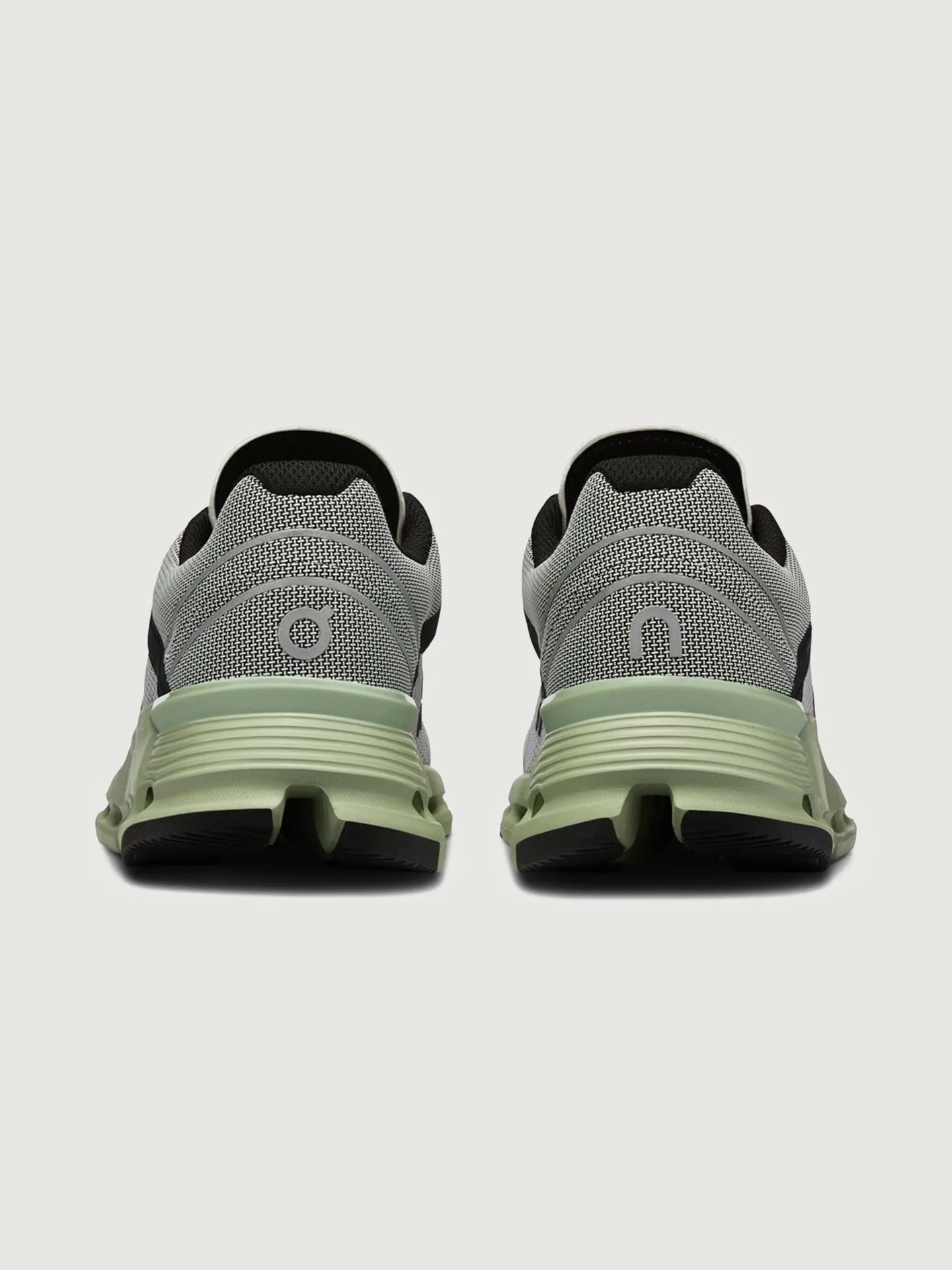 Cloudnova Z5 Rush - Black | White sold by Carbon38 product image thumbnail 5