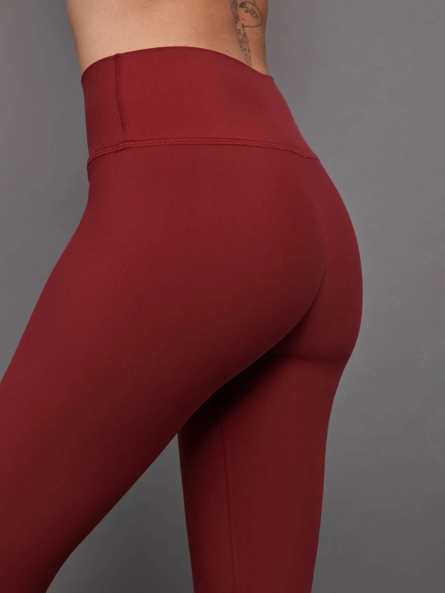 High Rise Legging in Melt - Merlot sold by Carbon38 product image thumbnail 4