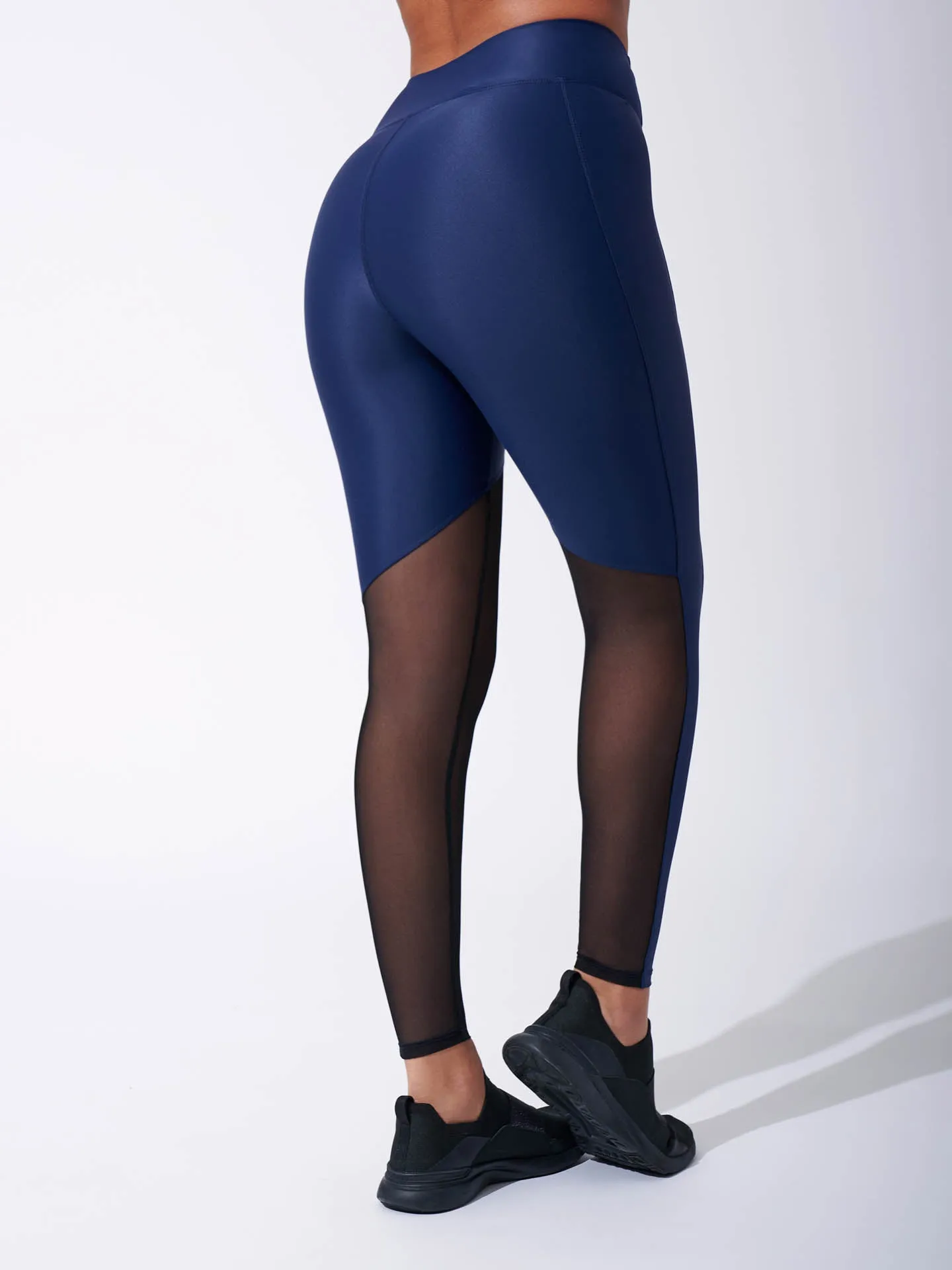 ILLUSION LEGGING - NAVY/ BLACK sold by Carbon38 product image thumbnail 3
