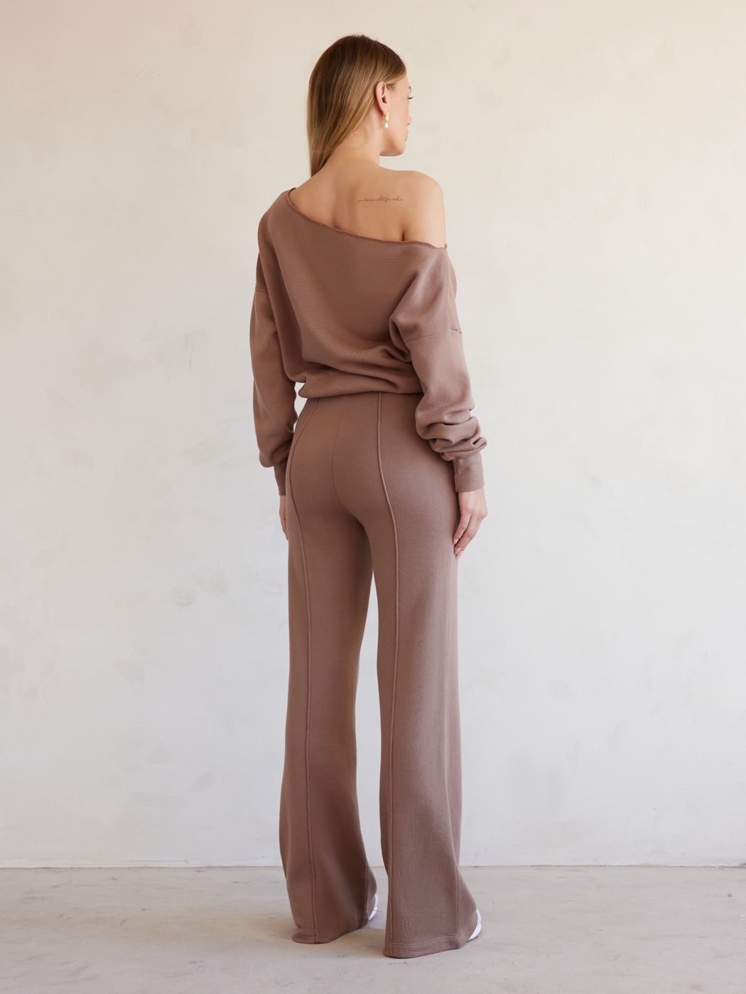 Off Shoulder Sweatshirt in French Terry - Thrush sold by Carbon38 product image thumbnail 4