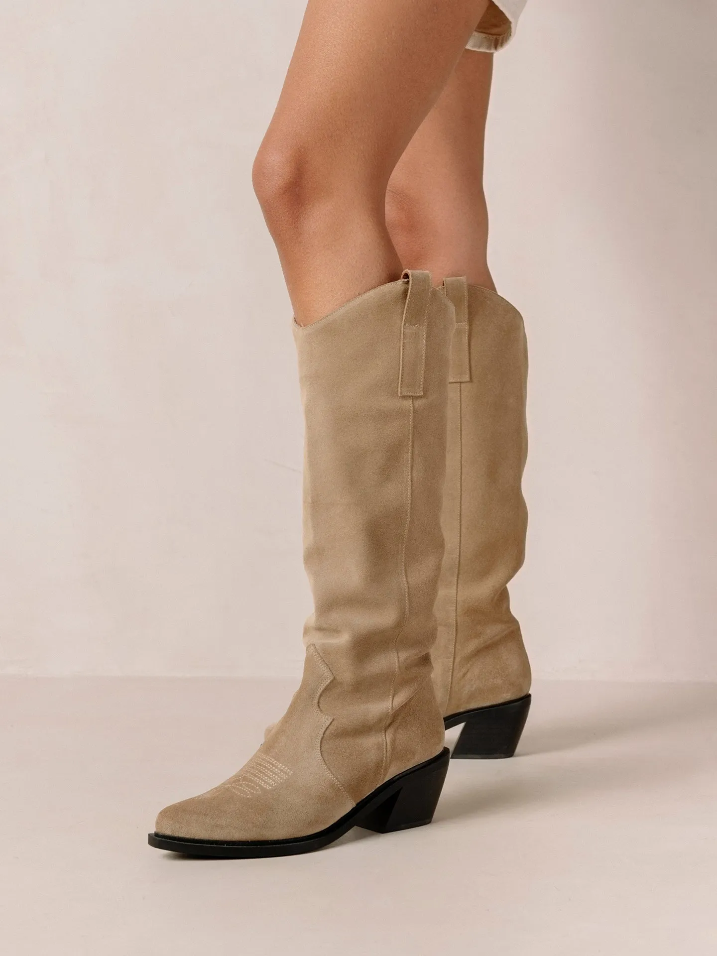 Mount Desert - Taupe sold by Carbon38