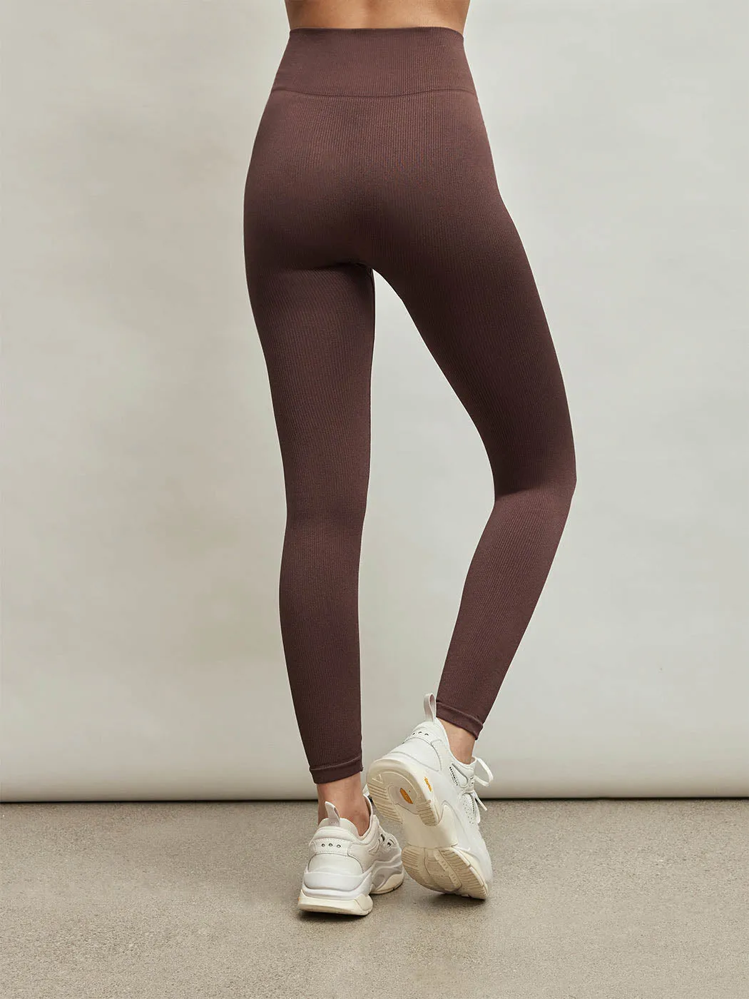 Awaken 7/8 Legging - Chocolate sold by Carbon38 product image thumbnail 4