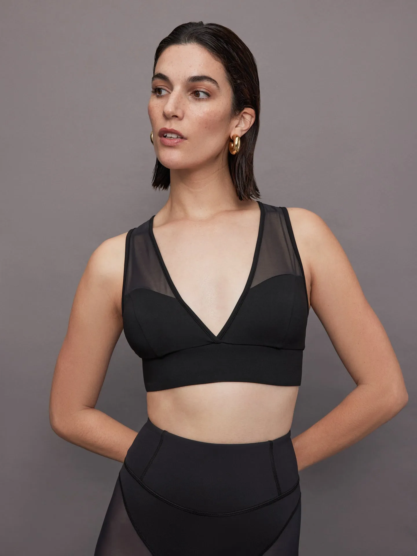 Solstice Longline Bra - Black sold by Carbon38