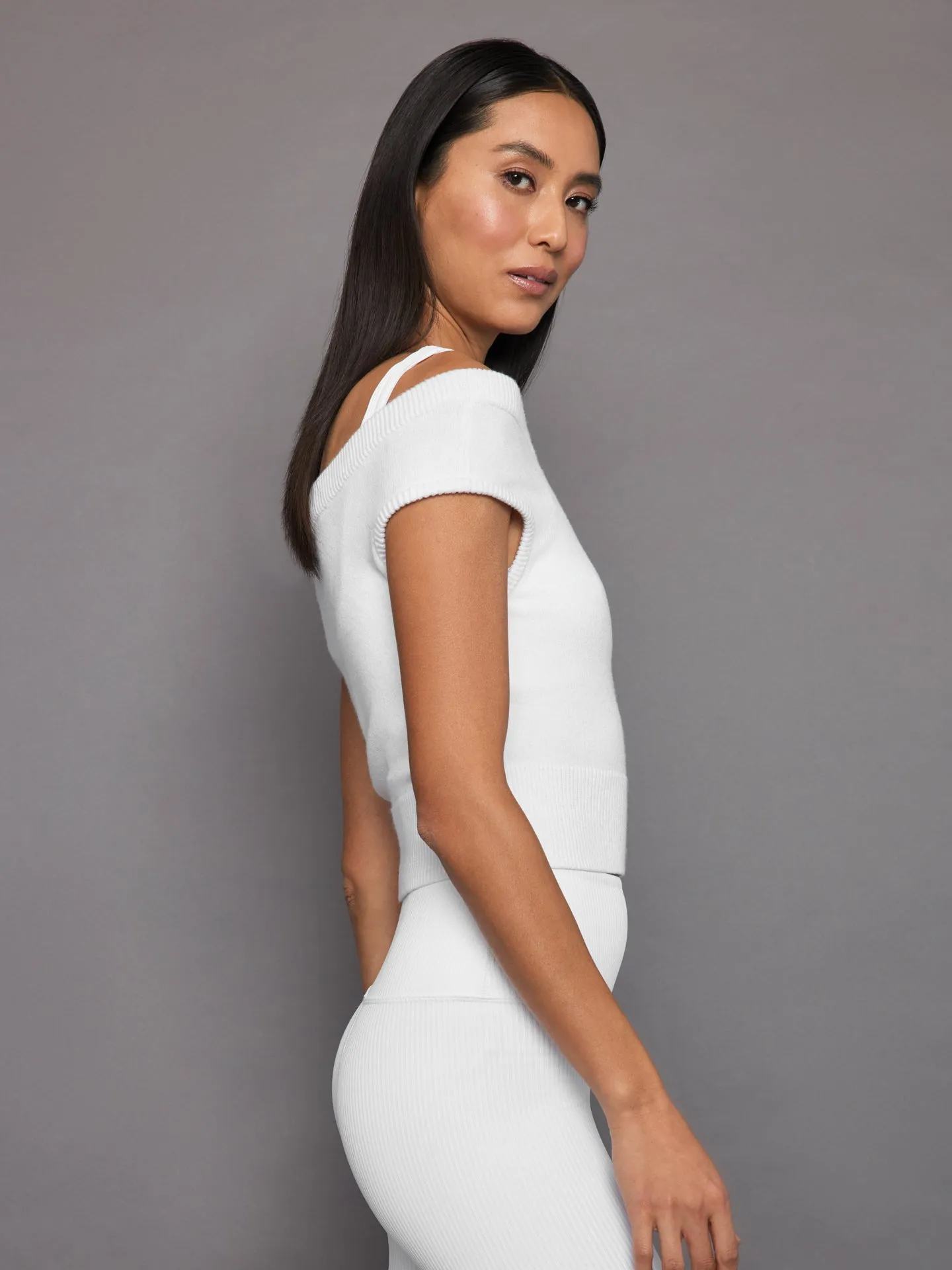 Short Sleeve Sweater - White sold by Carbon38 product image thumbnail 4