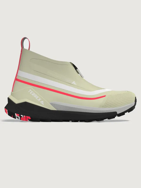 aSMCxTERREX FREE HIKER RAINRDY - gobi/flash pink/core black sold by Carbon38