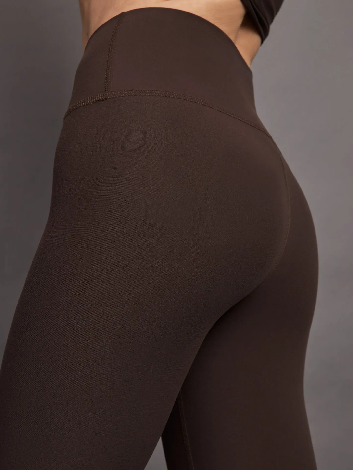 High Rise Legging in Melt - Dark Oak sold by Carbon38 product image thumbnail 4