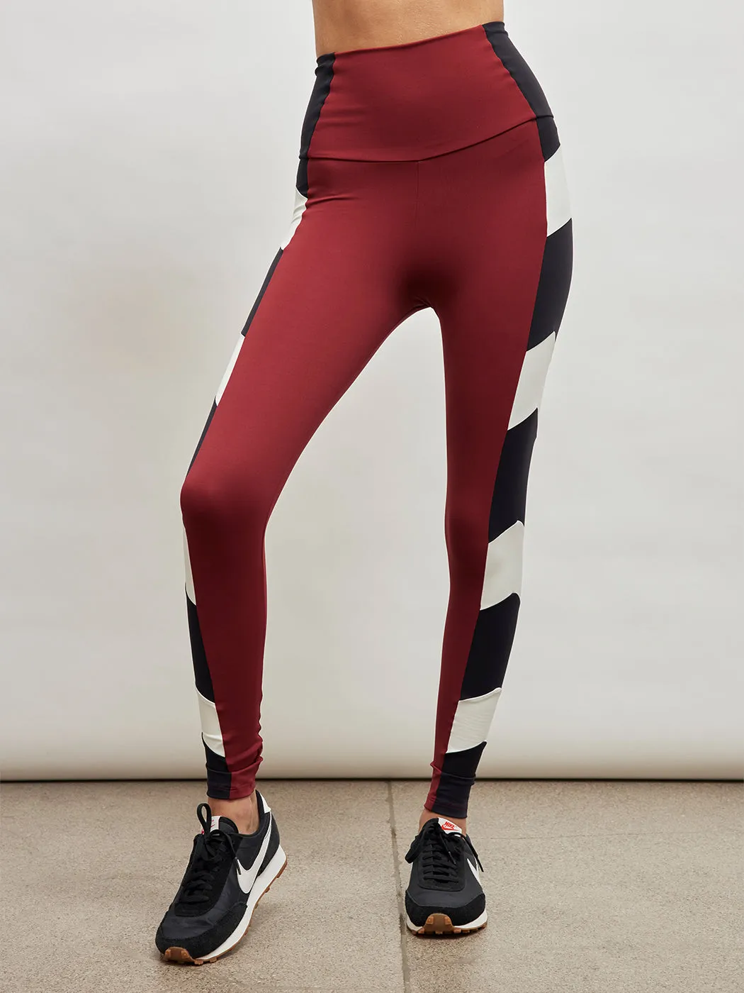 Single Arrow Legging - Granada / Black / Chantilly sold by Carbon38 product image thumbnail 3