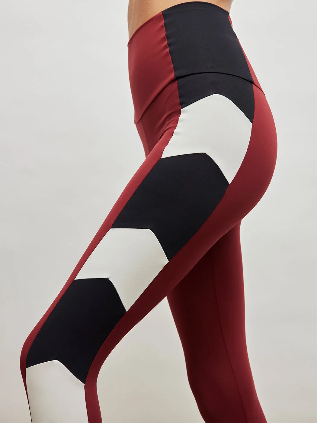Single Arrow Legging - Granada / Black / Chantilly sold by Carbon38 product image thumbnail 4