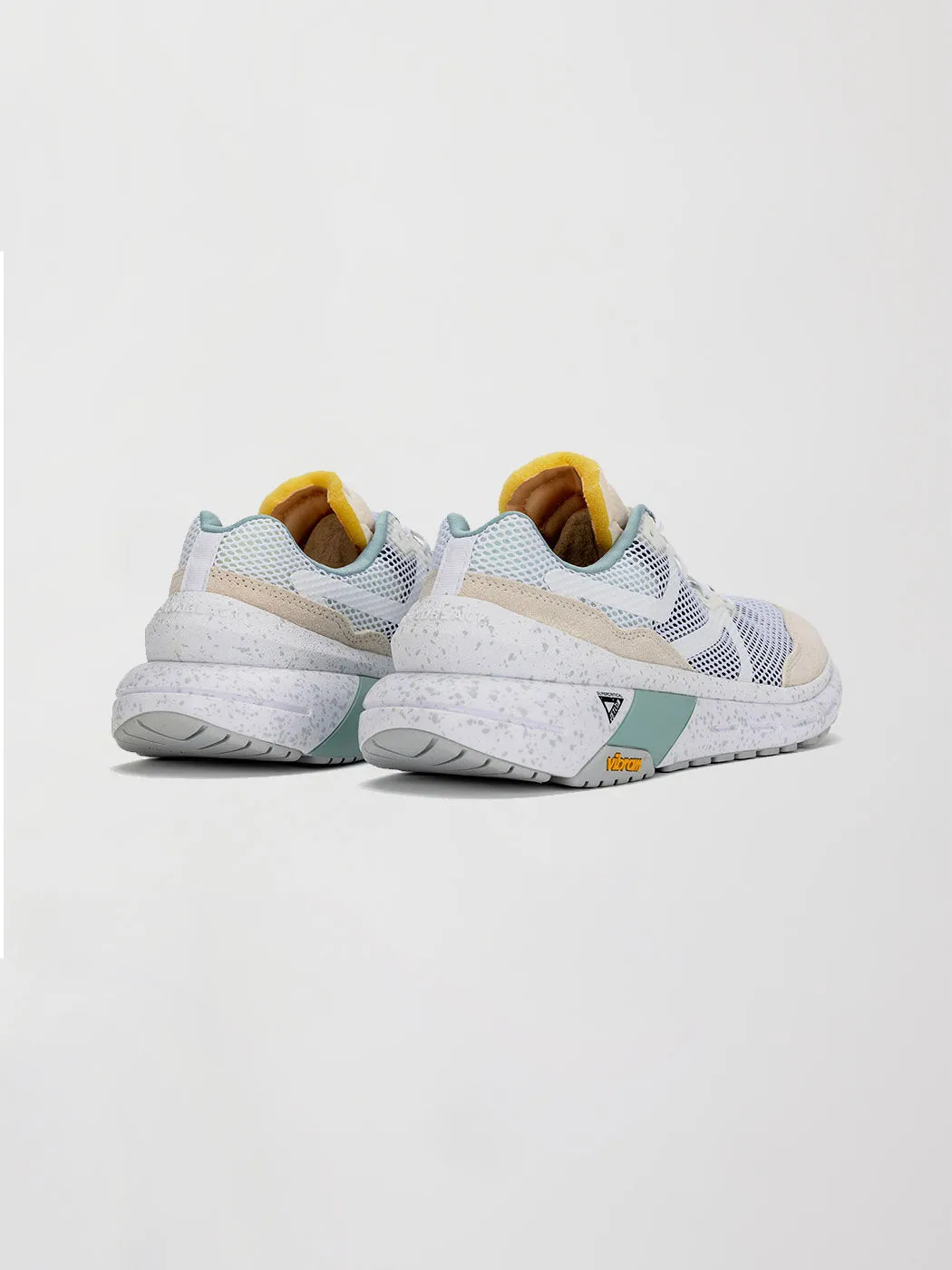 Women's Specter SC 2.0 - White Grey sold by Carbon38 product image thumbnail 4