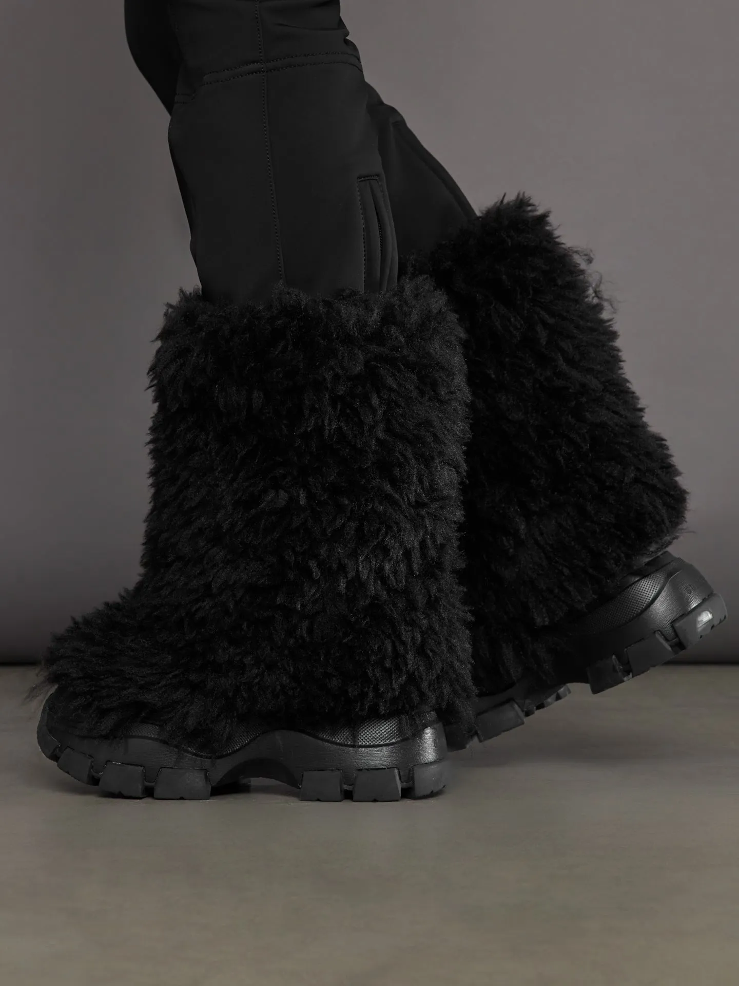 Bushy Boot - Black sold by Carbon38 product image thumbnail 2