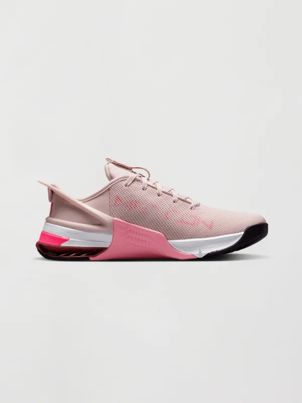 W NIKE METCON 8 FLYEASE - BARELY ROSE/CAVE PURPLE-PINK RISE sold by Carbon38