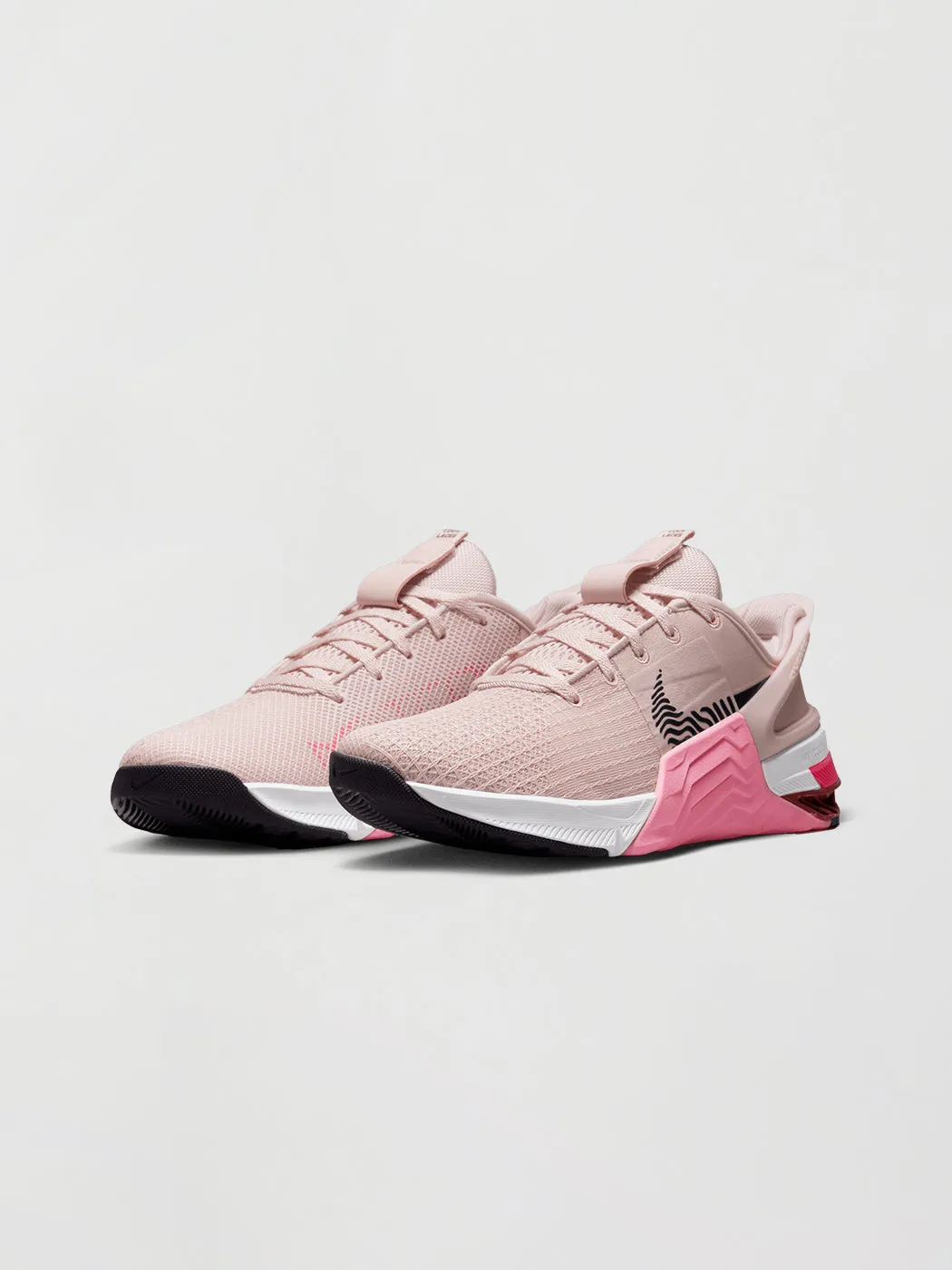 W NIKE METCON 8 FLYEASE - BARELY ROSE/CAVE PURPLE-PINK RISE sold by Carbon38 product image thumbnail 4