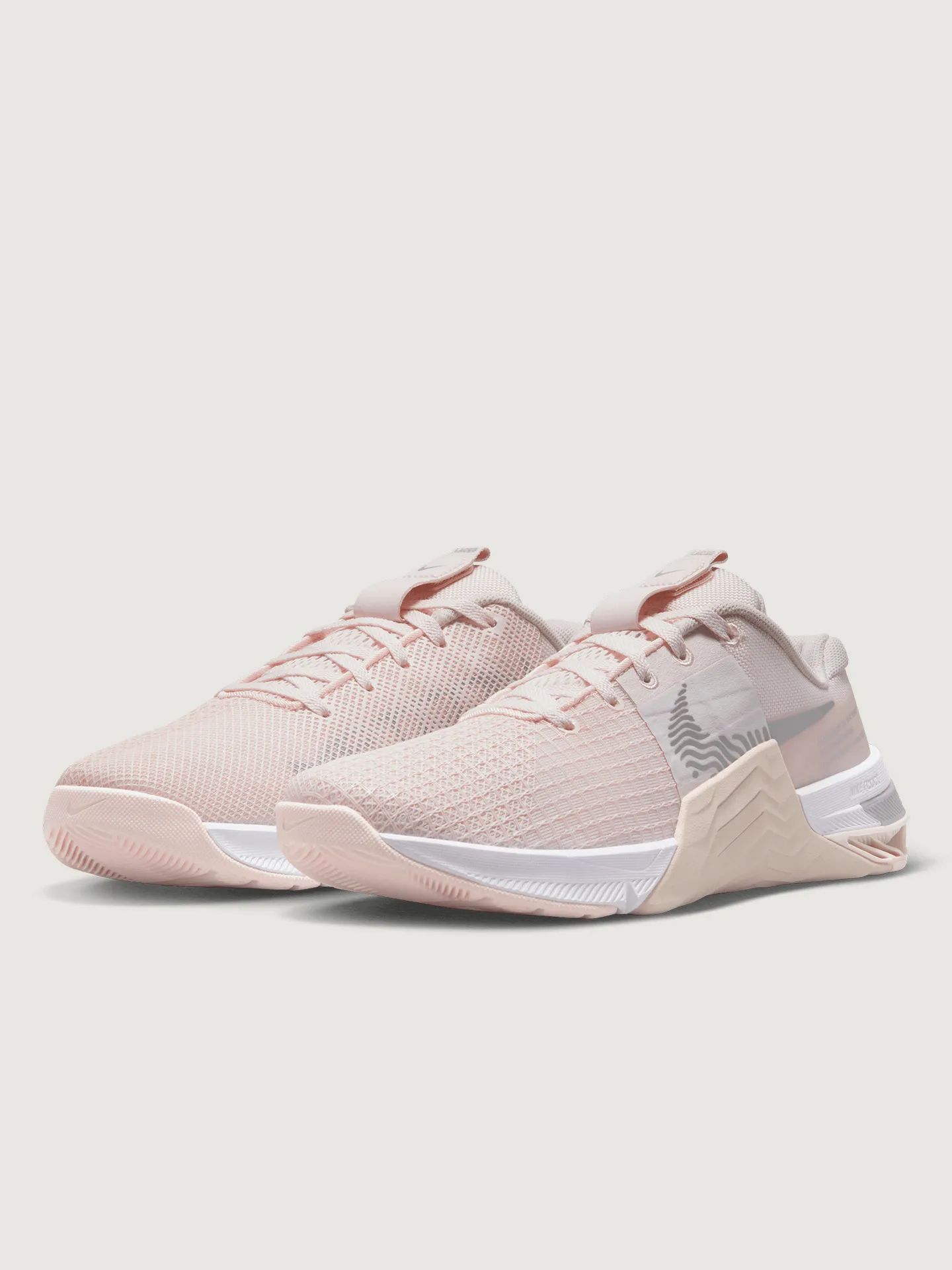 WMNS NIKE METCON 8 - LIGHT SOFT PINK/METALLIC SILVER sold by Carbon38 product image thumbnail 3