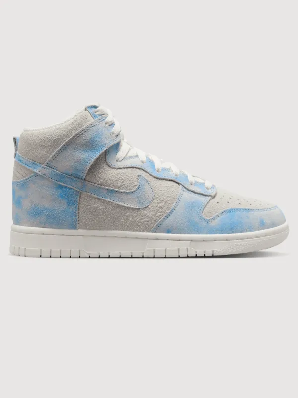 W Nike Dunk High Se - CELESTINE BLUE/SAIL sold by Carbon38
