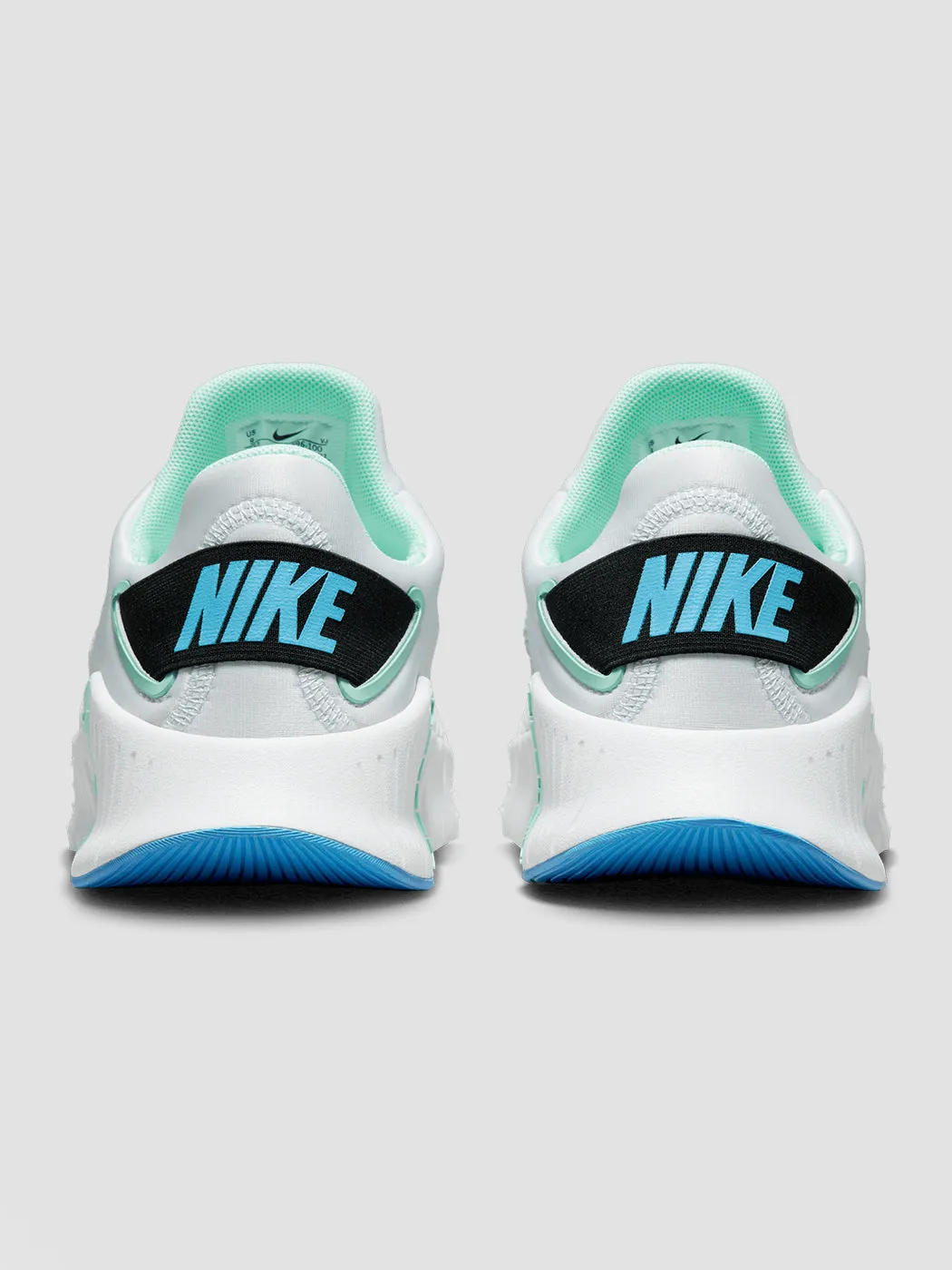 Nike Free Metcon 4 - WHITE/METALLIC SILVER-MINT FOAM sold by Carbon38 product image thumbnail 4