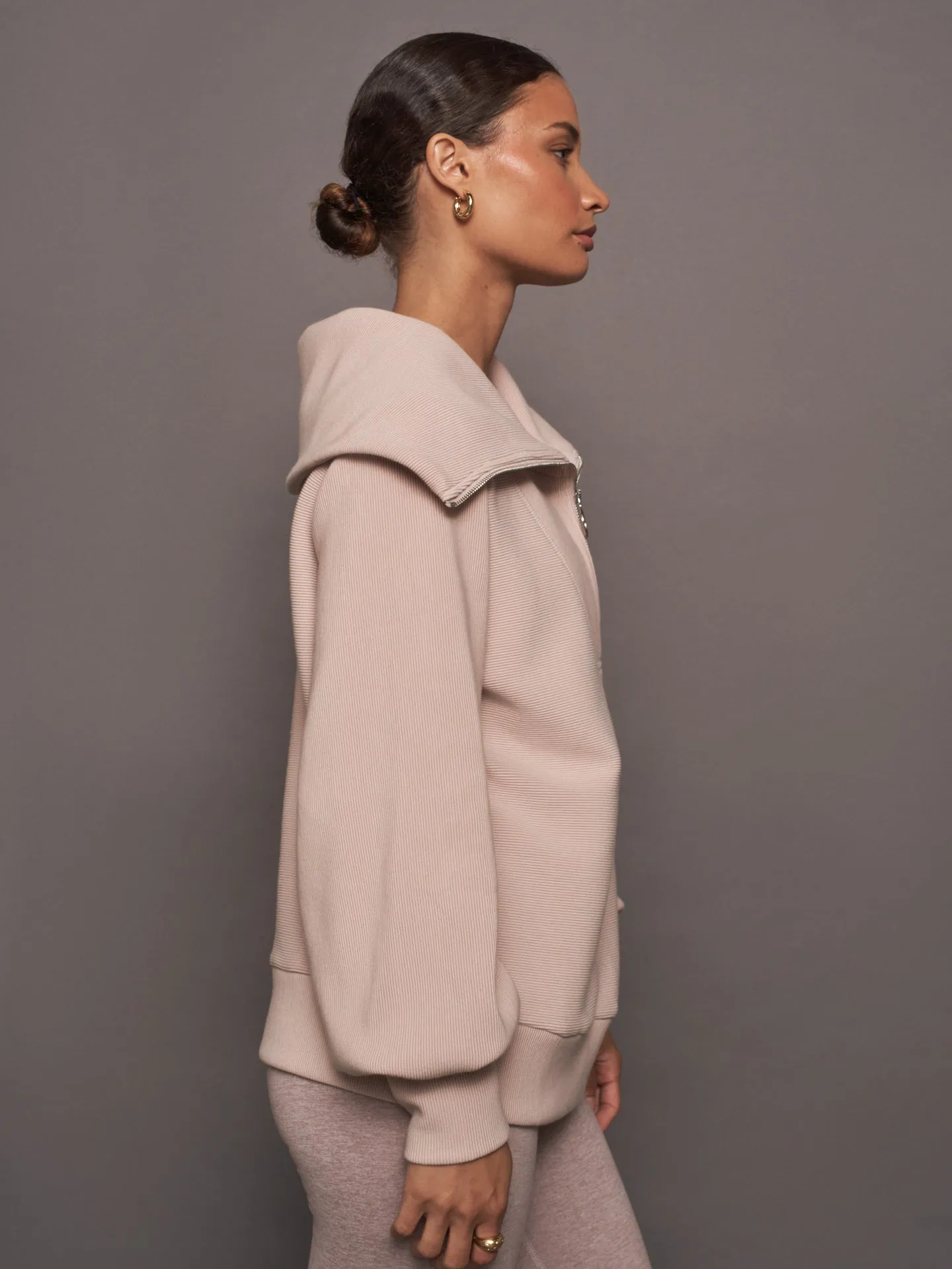 Vine Half Zip - Mushroom sold by Carbon38 product image thumbnail 2