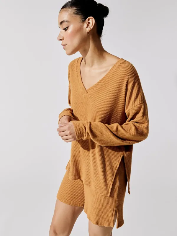 Brushed Ribbed Top With Side Slits - Brown Sugar sold by Carbon38