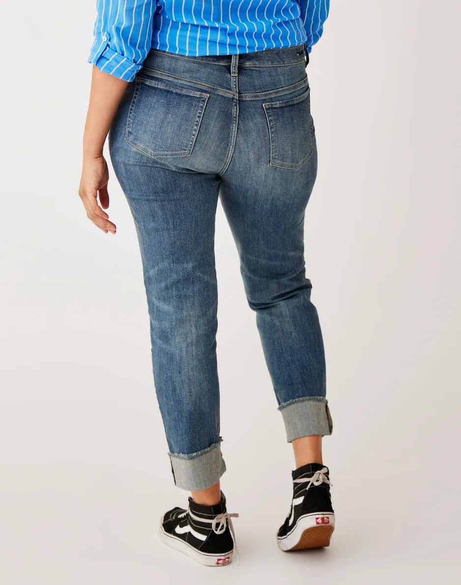 Carson Hi Rise Jean: Favorite Fade sold by Carve Designs product image thumbnail 5