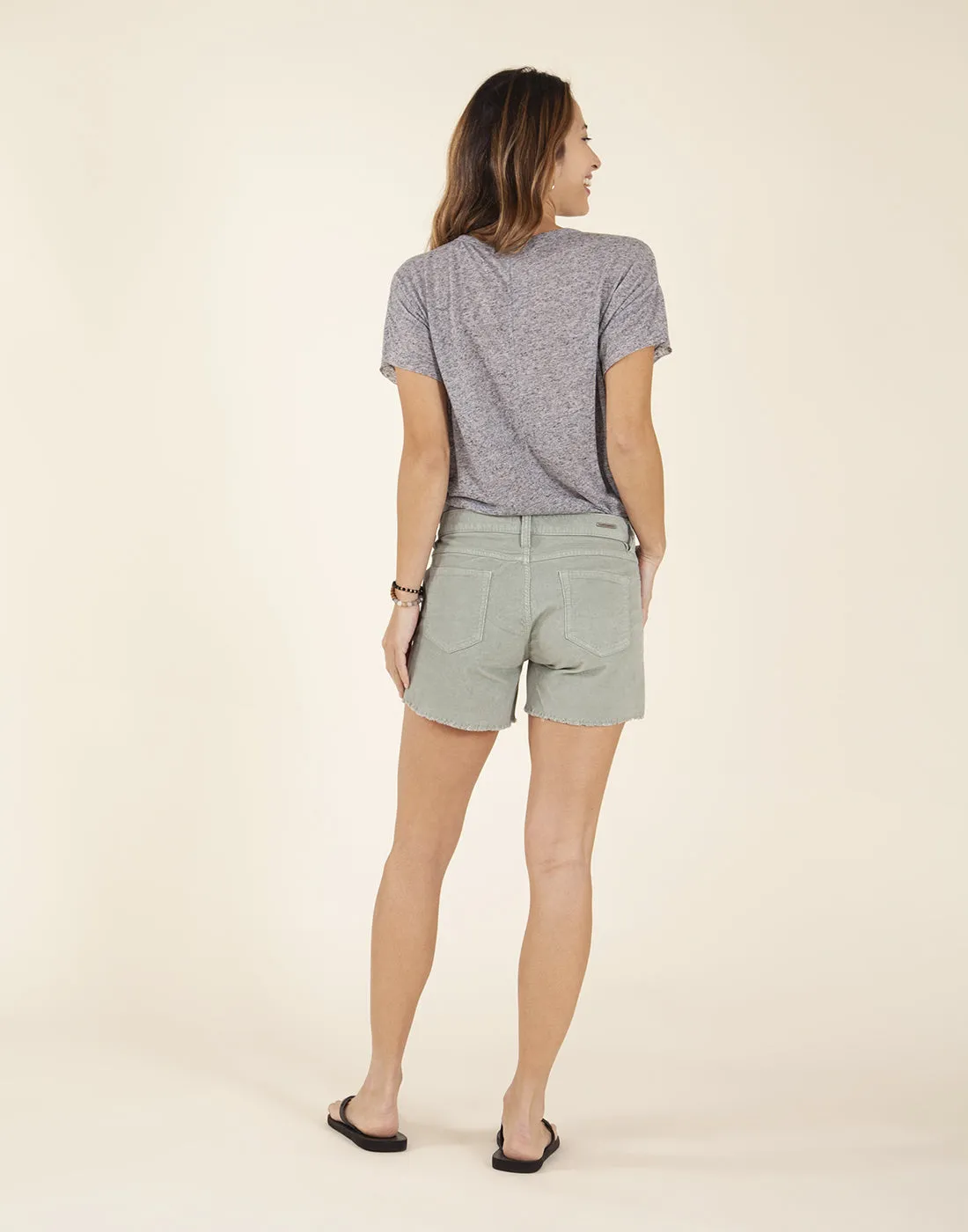 Oahu 4" Short: Thyme - FINAL SALE sold by Carve Designs product image thumbnail 3