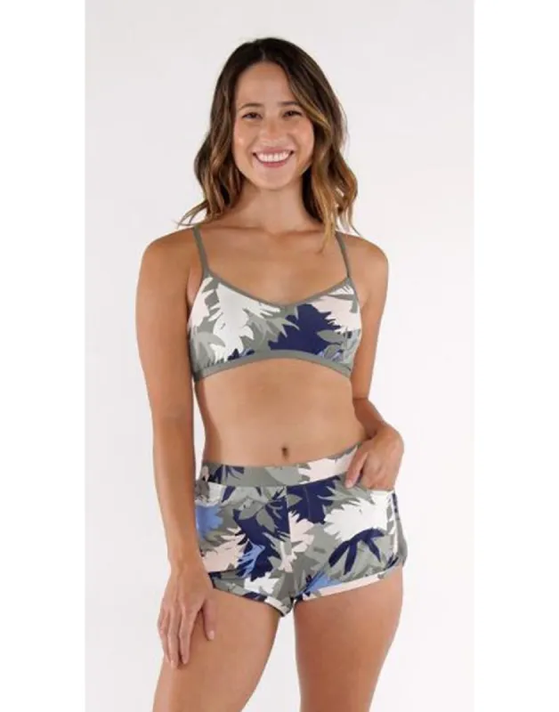 Lorenzo Short: Perlita sold by Carve Designs