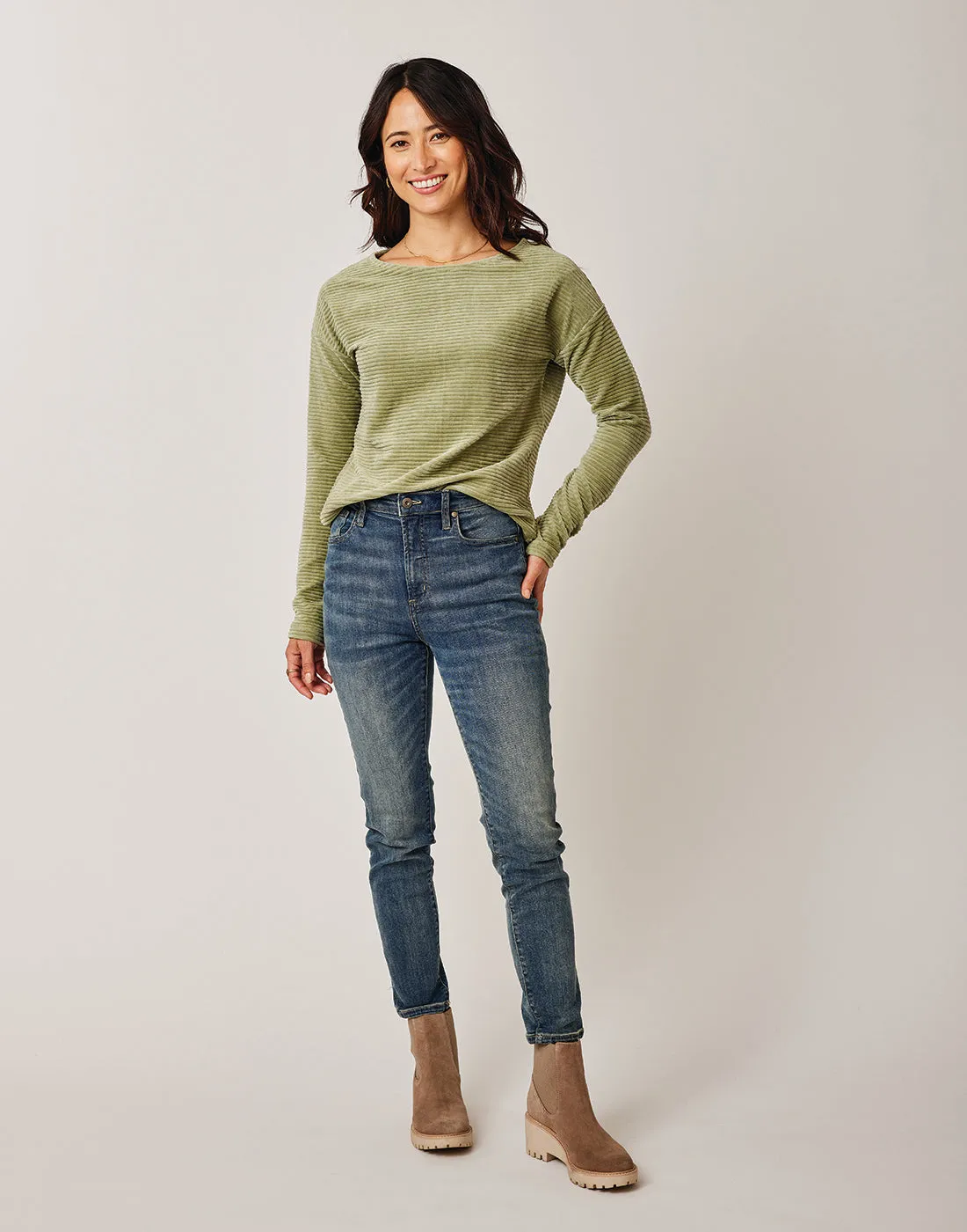 Skyler Super Skinny Jean: Favorite Fade sold by Carve Designs