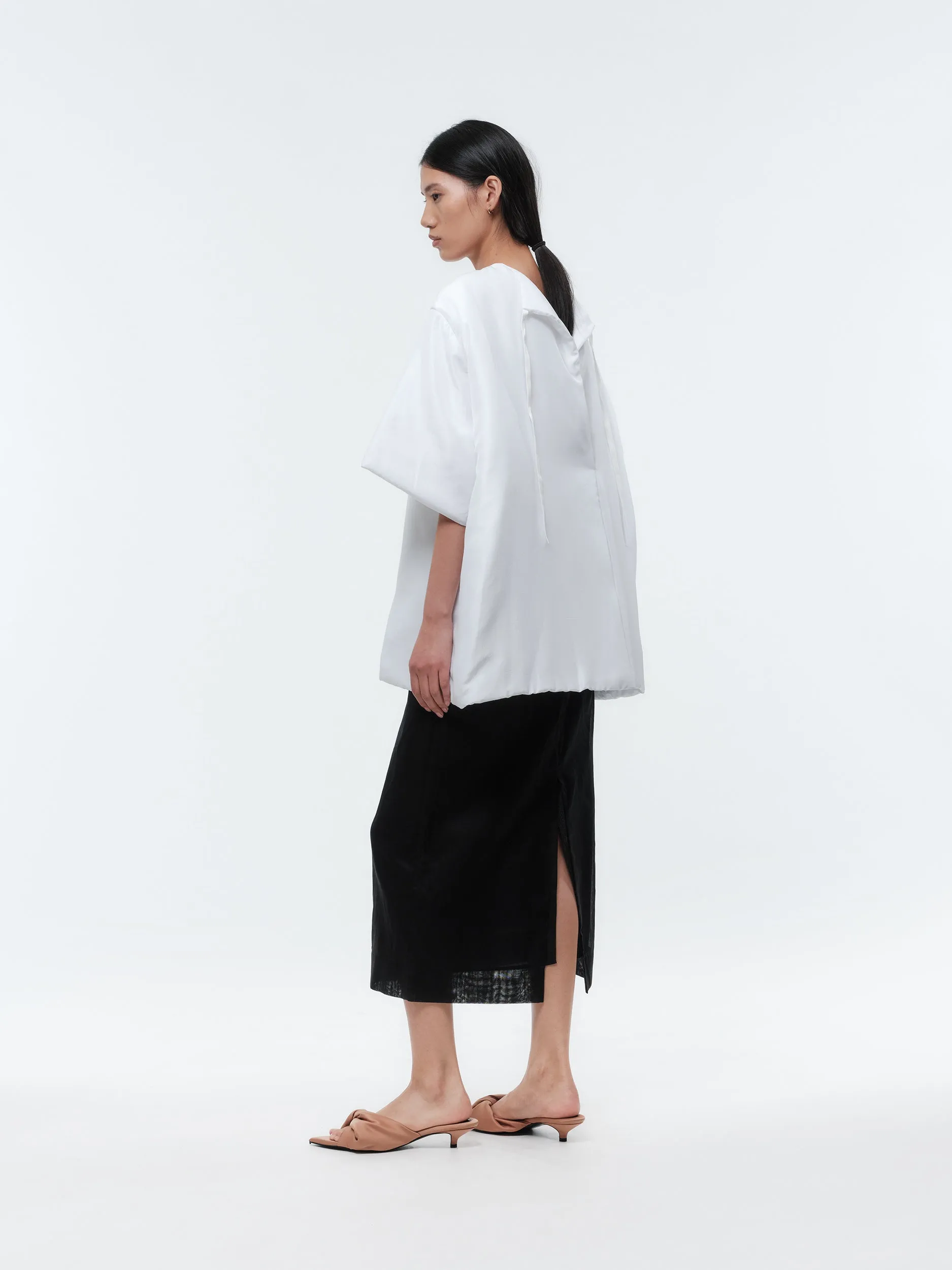 Blouse manches courtes ouatinée en soie technique sold by Carven product image thumbnail 3