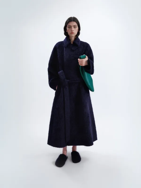 Manteau long ceinturé en alpaga et laine sold by Carven