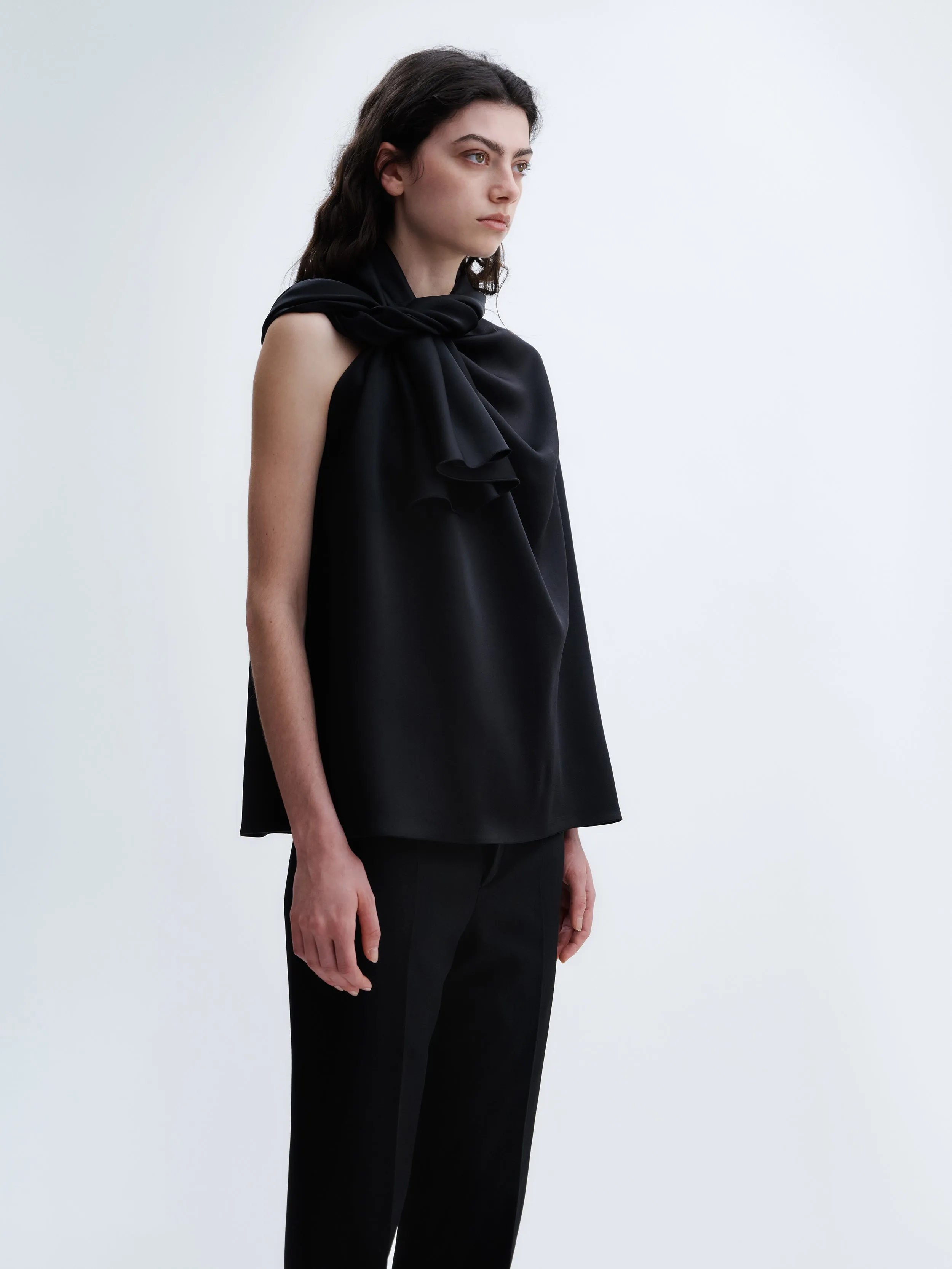 Top à col torsadé en satin double sold by Carven product image thumbnail 2