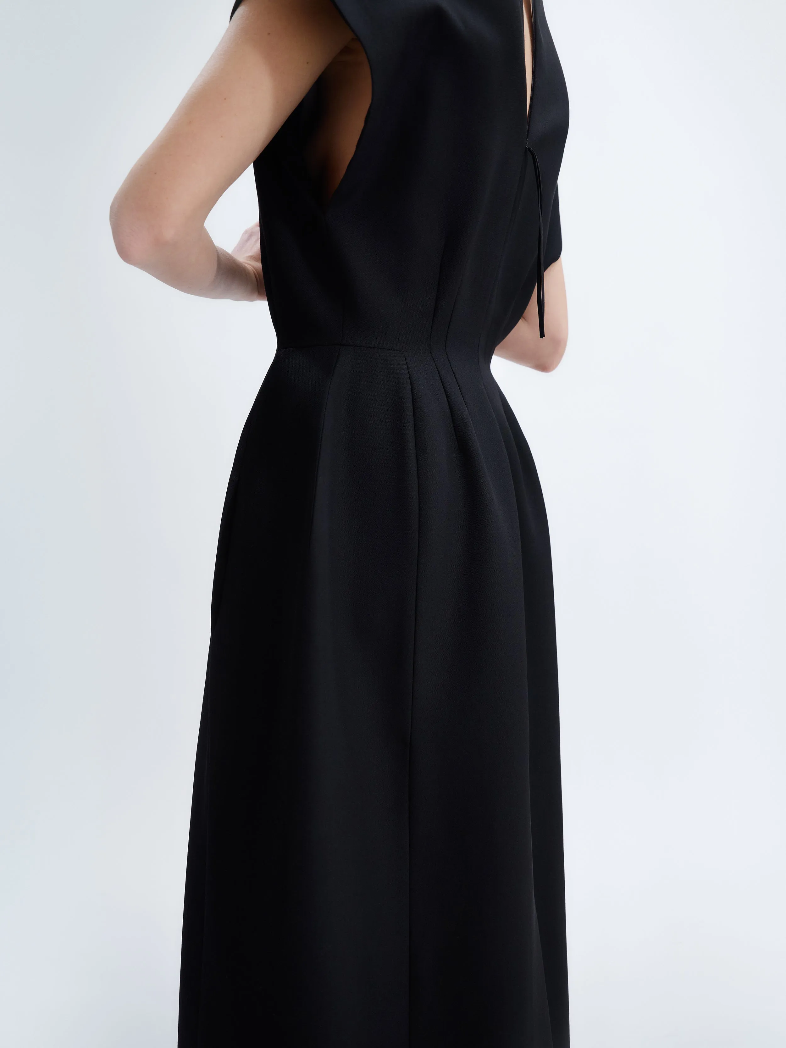 Robe Espéranto en grain de poudre sold by Carven product image thumbnail 5