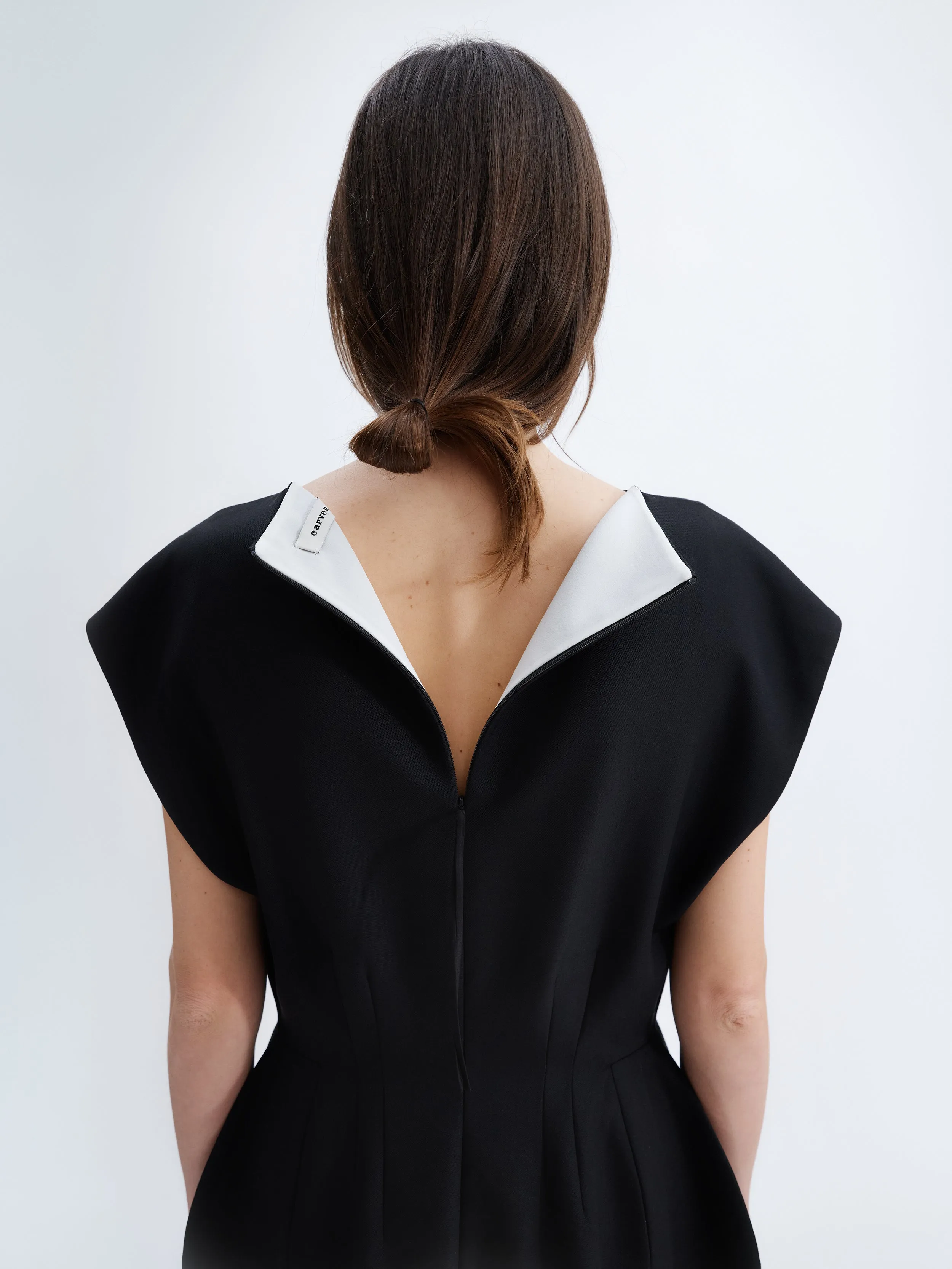 Robe Espéranto en grain de poudre sold by Carven product image thumbnail 2