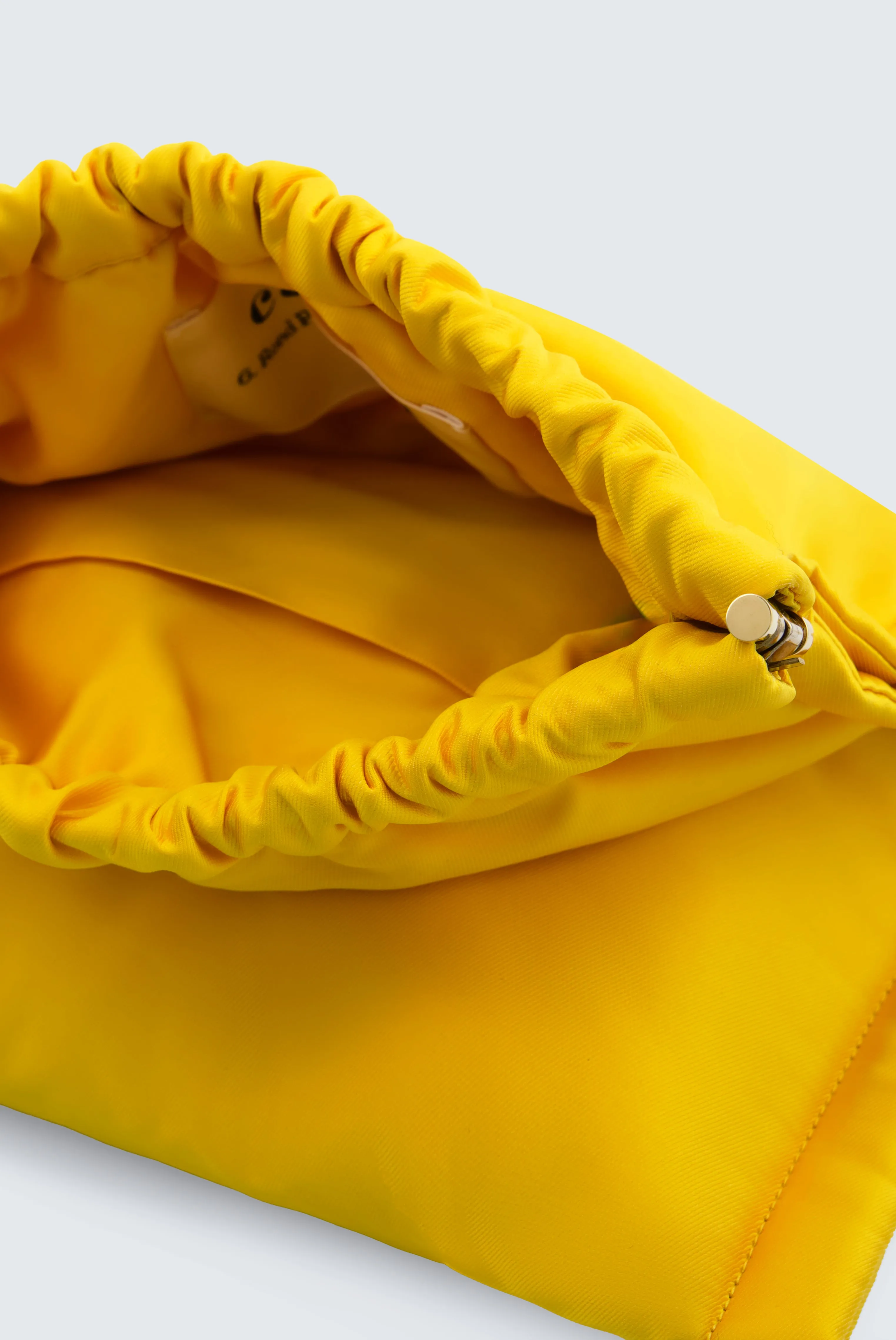 Sac Louise Small en satin couture sold by Carven product image thumbnail 4