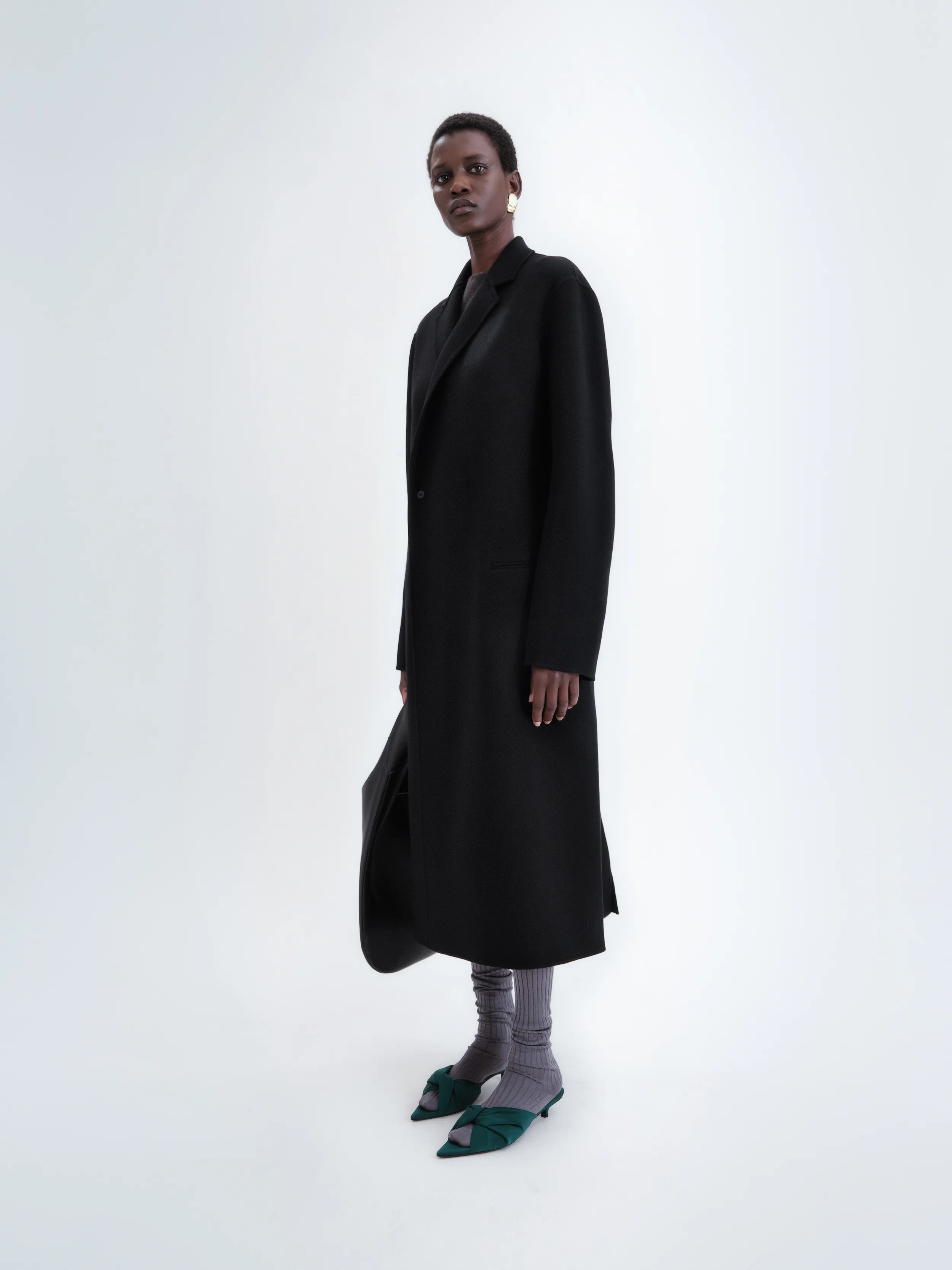 Manteau simple boutonnage en laine double face sold by Carven product image thumbnail 3